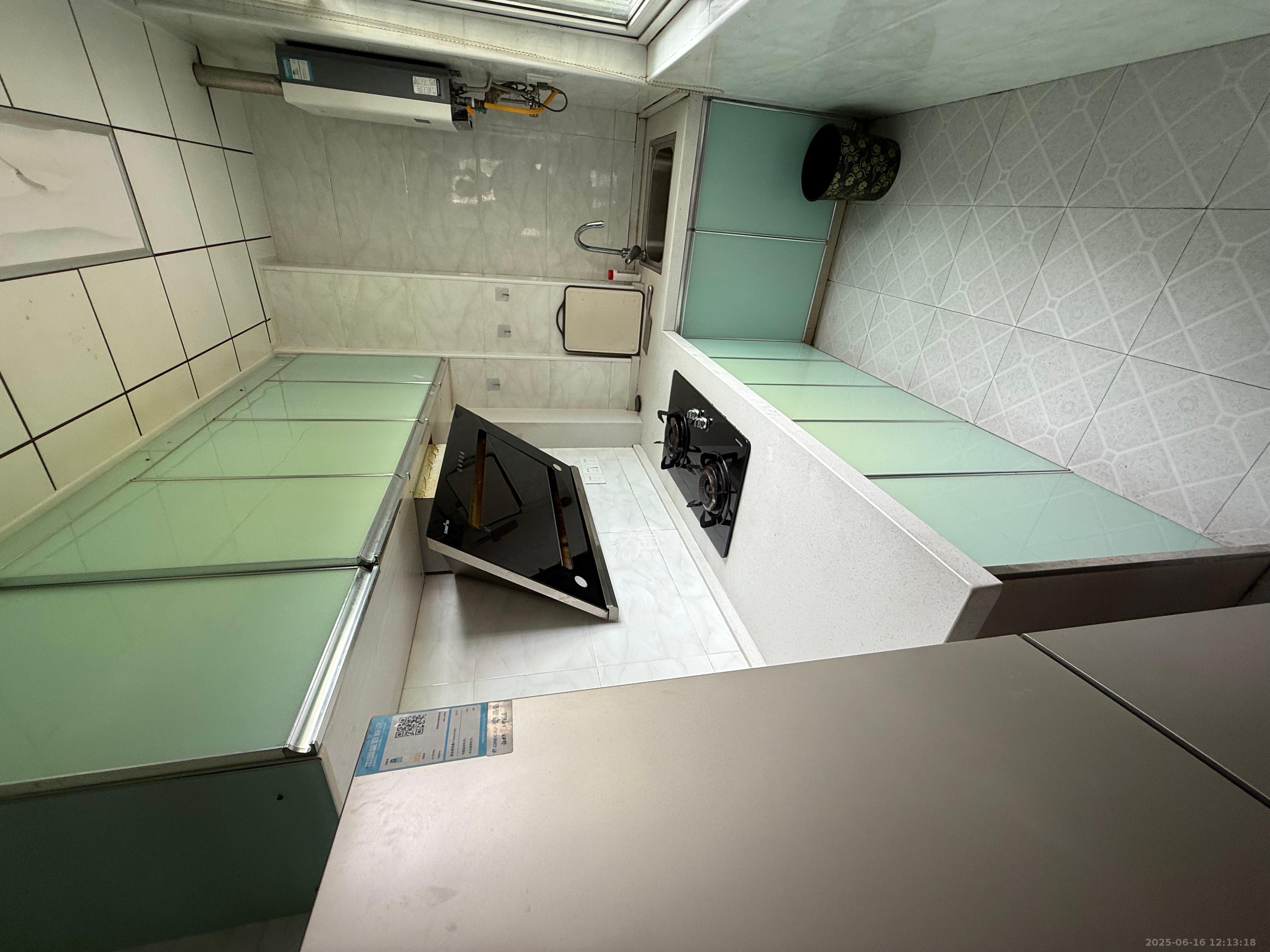 嘉顺苑 2室2厅1卫 2100.0元/月 嘉顺苑 2室2厅1卫 2100.0元/月室内图