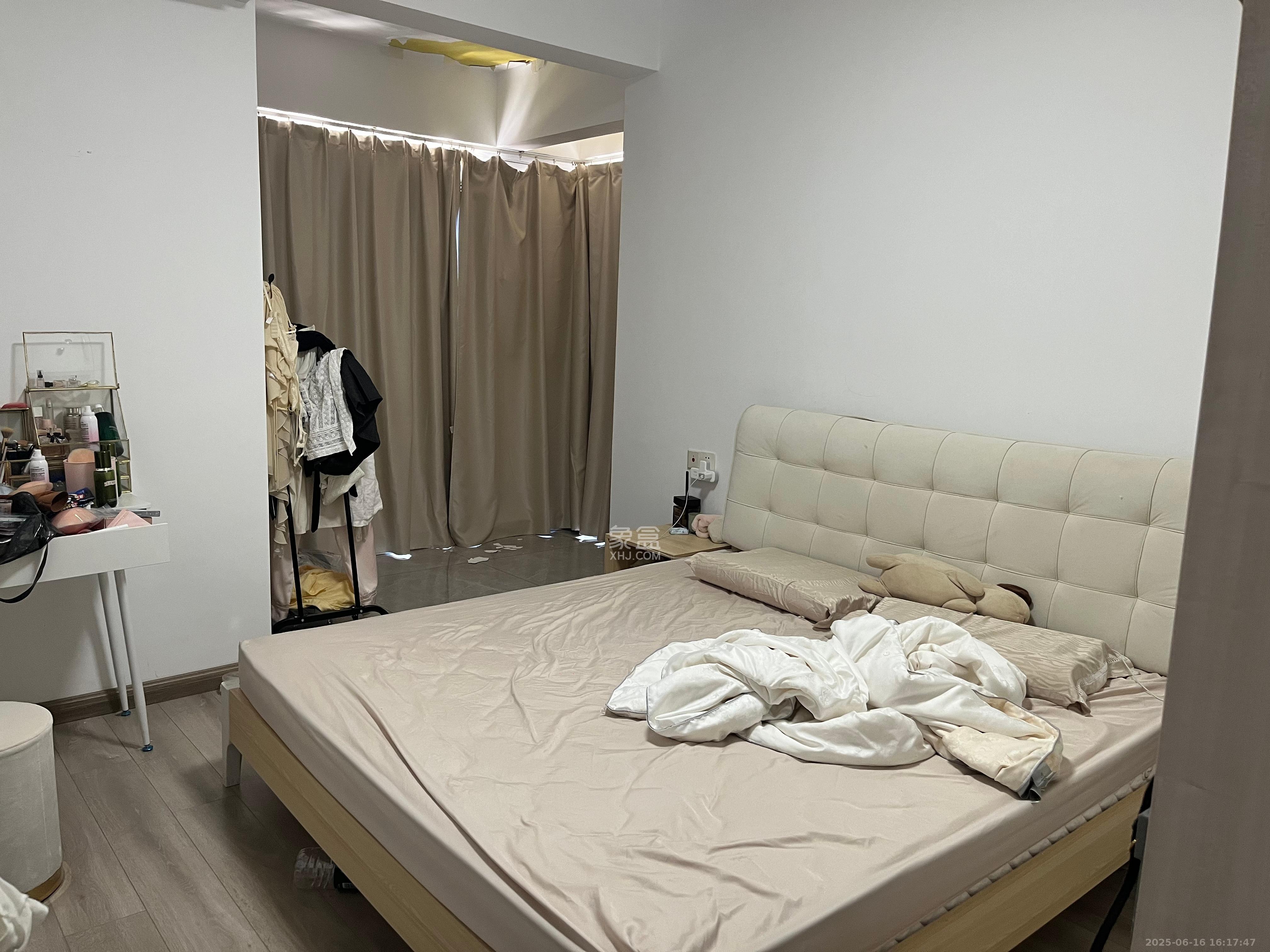 保利天禧D区  1室0厅0卫   4800.00元/月室内图