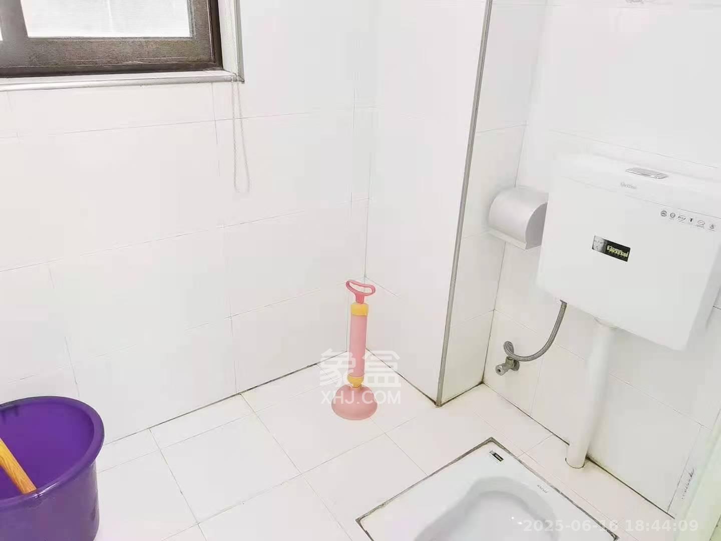 通用时代国际社区 3室2厅2卫 3000.0元/月 通用时代国际社区 3室2厅2卫 3000.0元/月室内图