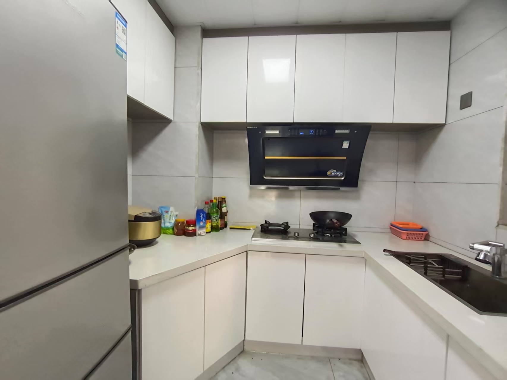 金科集美东方 3室2厅2卫 2000.0元/月 金科集美东方 3室2厅2卫 2000.0元/月室内图