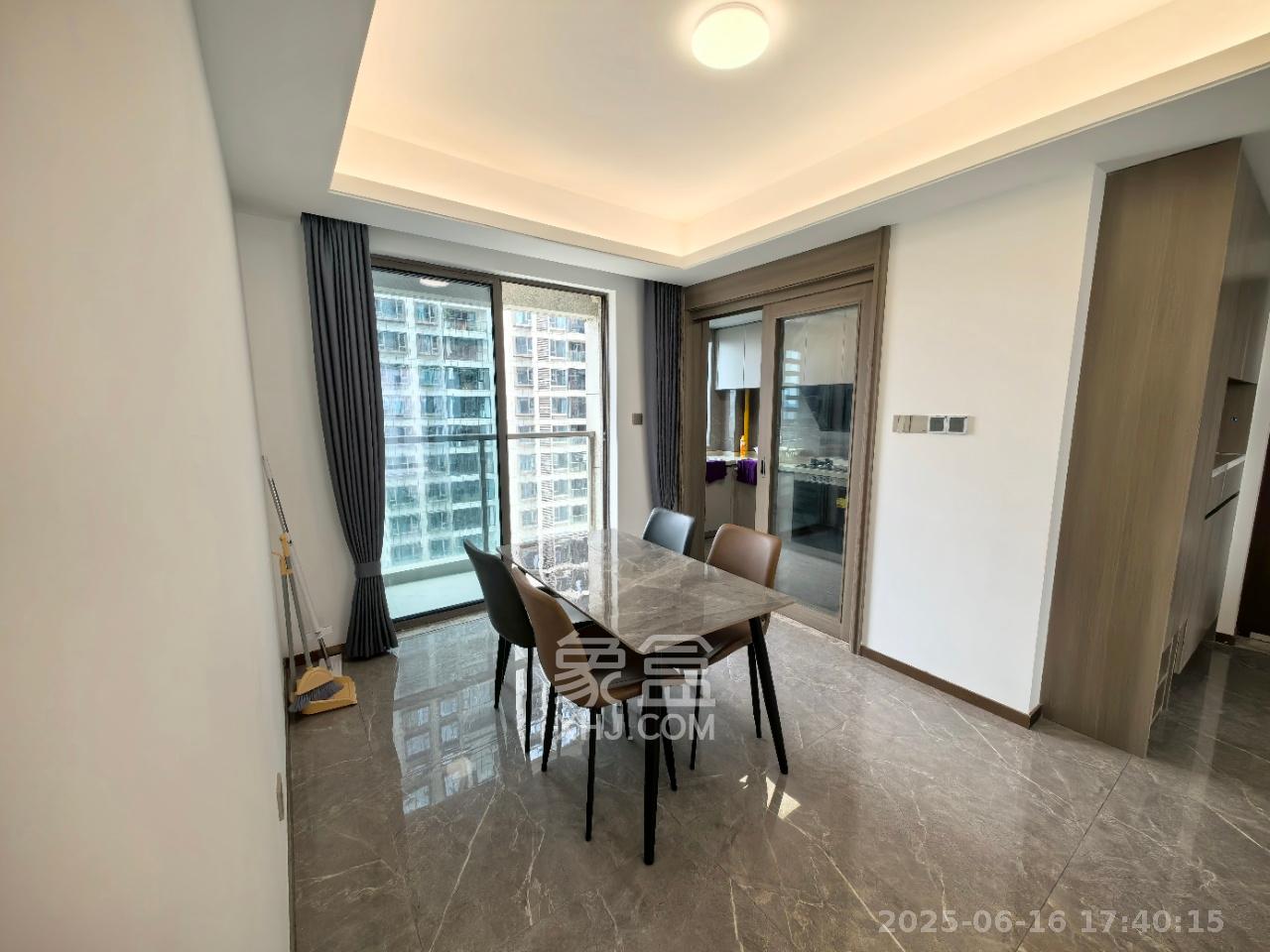 长沙溪山悦  4室2厅2卫    2900.0元/月 长沙溪山悦  4室2厅2卫    2900.0元/月室内图