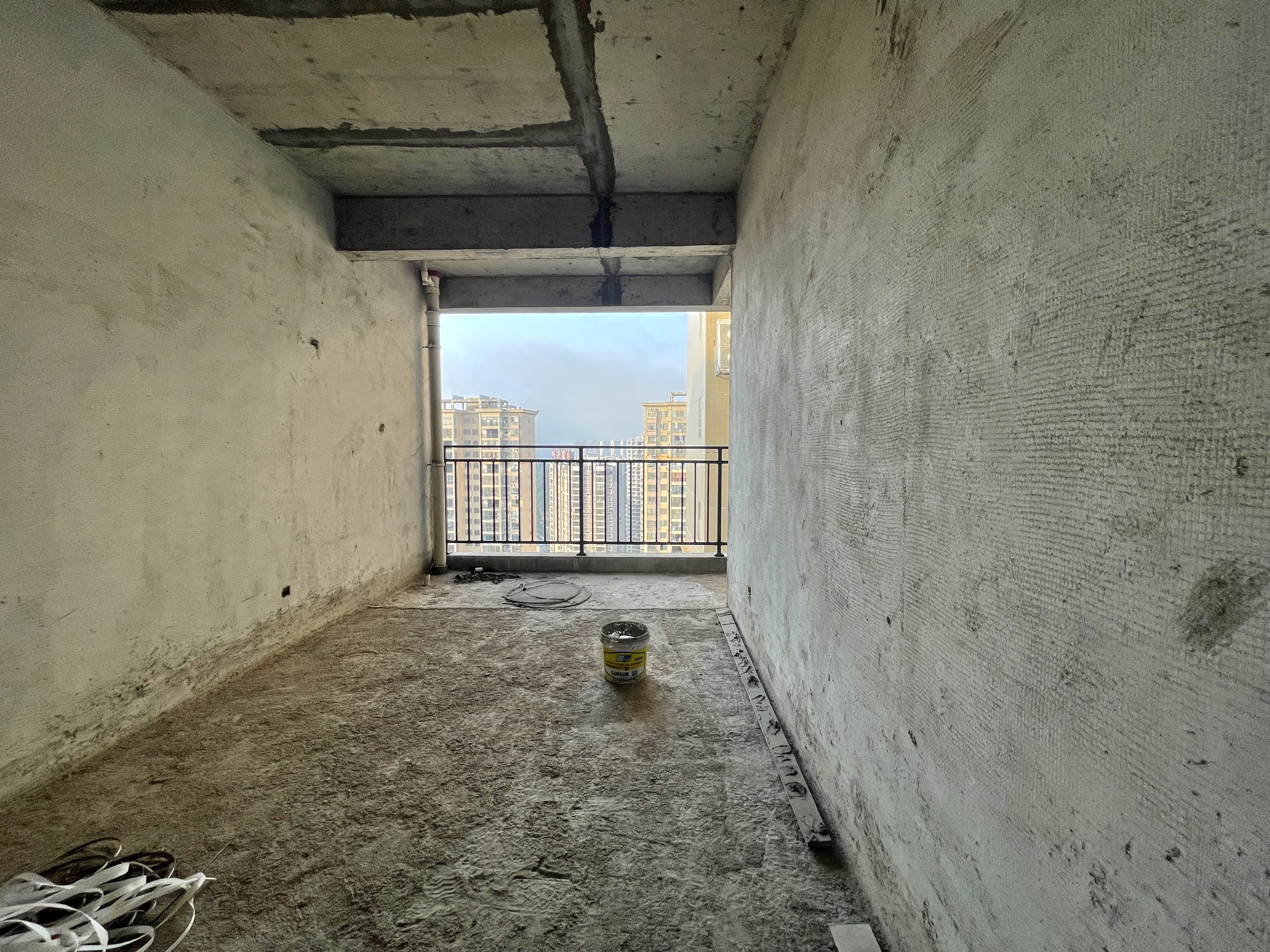 金和天下 4室2厅2卫 79.8万 金和天下 4室2厅2卫 79.8万卧室