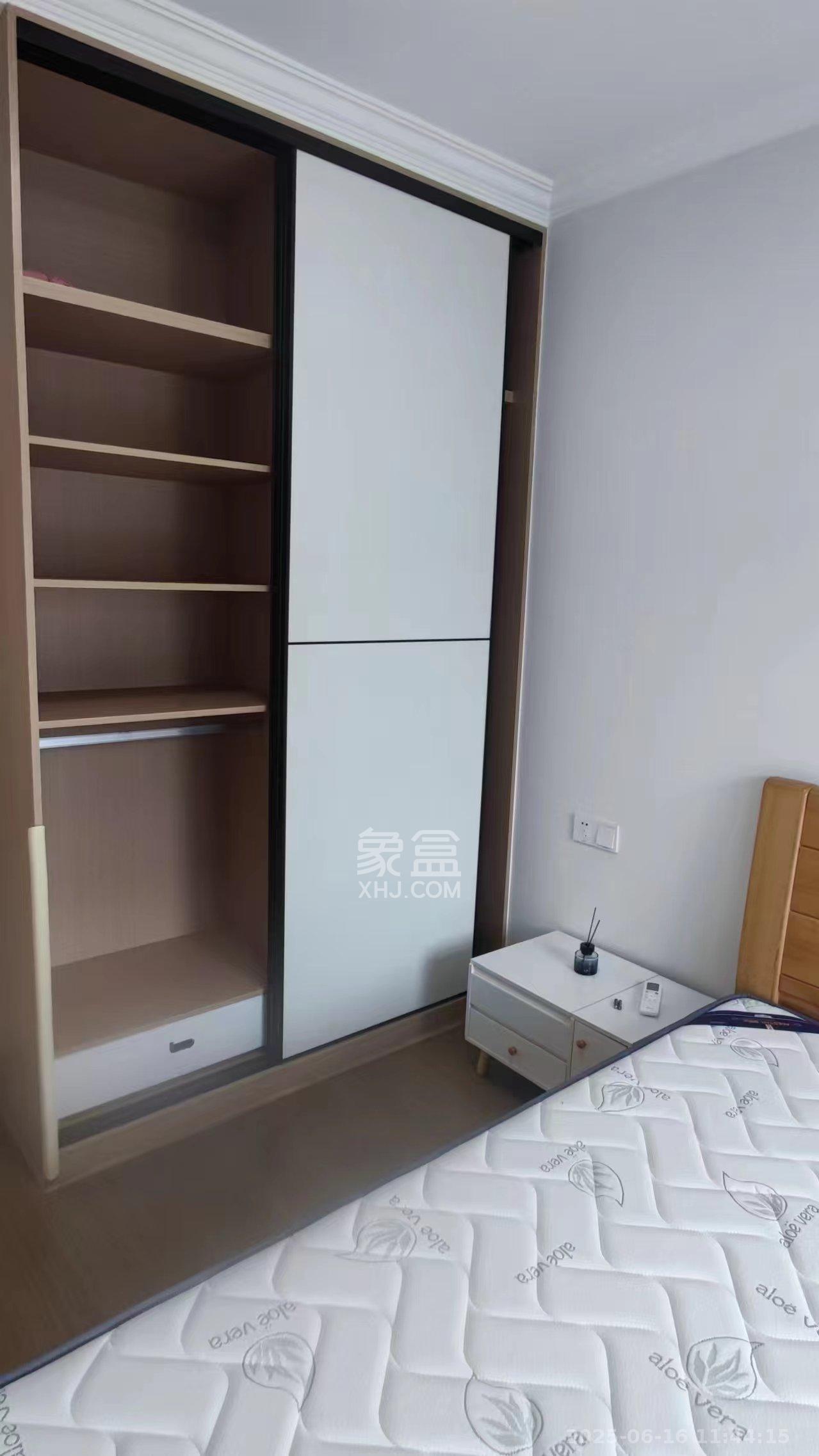 潇湘名城(新里程潇湘名城)  2室1厅1卫   2300.00元/月室内图