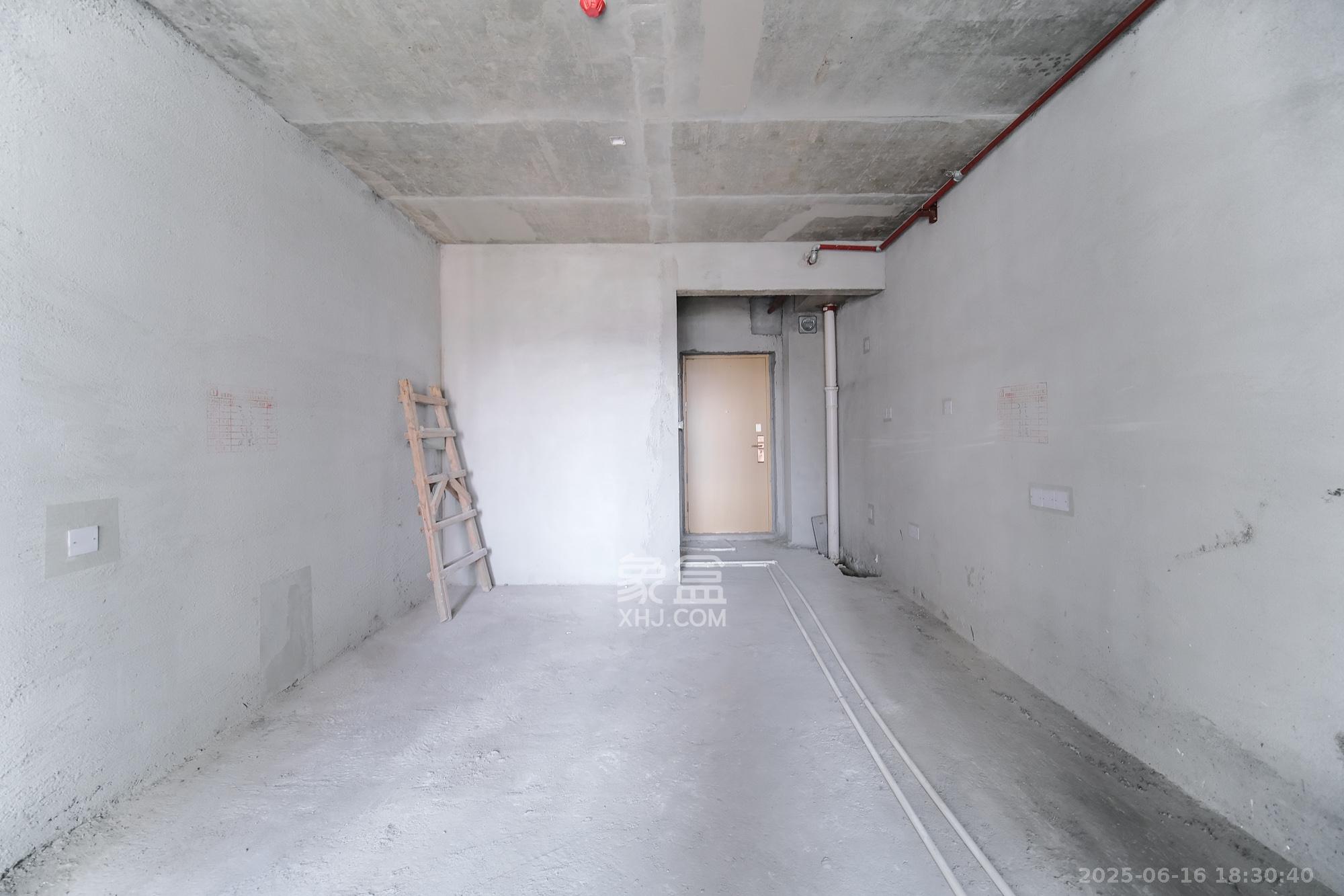 碧桂园翘楚棠  1室1厅1卫    18.0万 碧桂园翘楚棠  1室1厅1卫    18.0万客厅