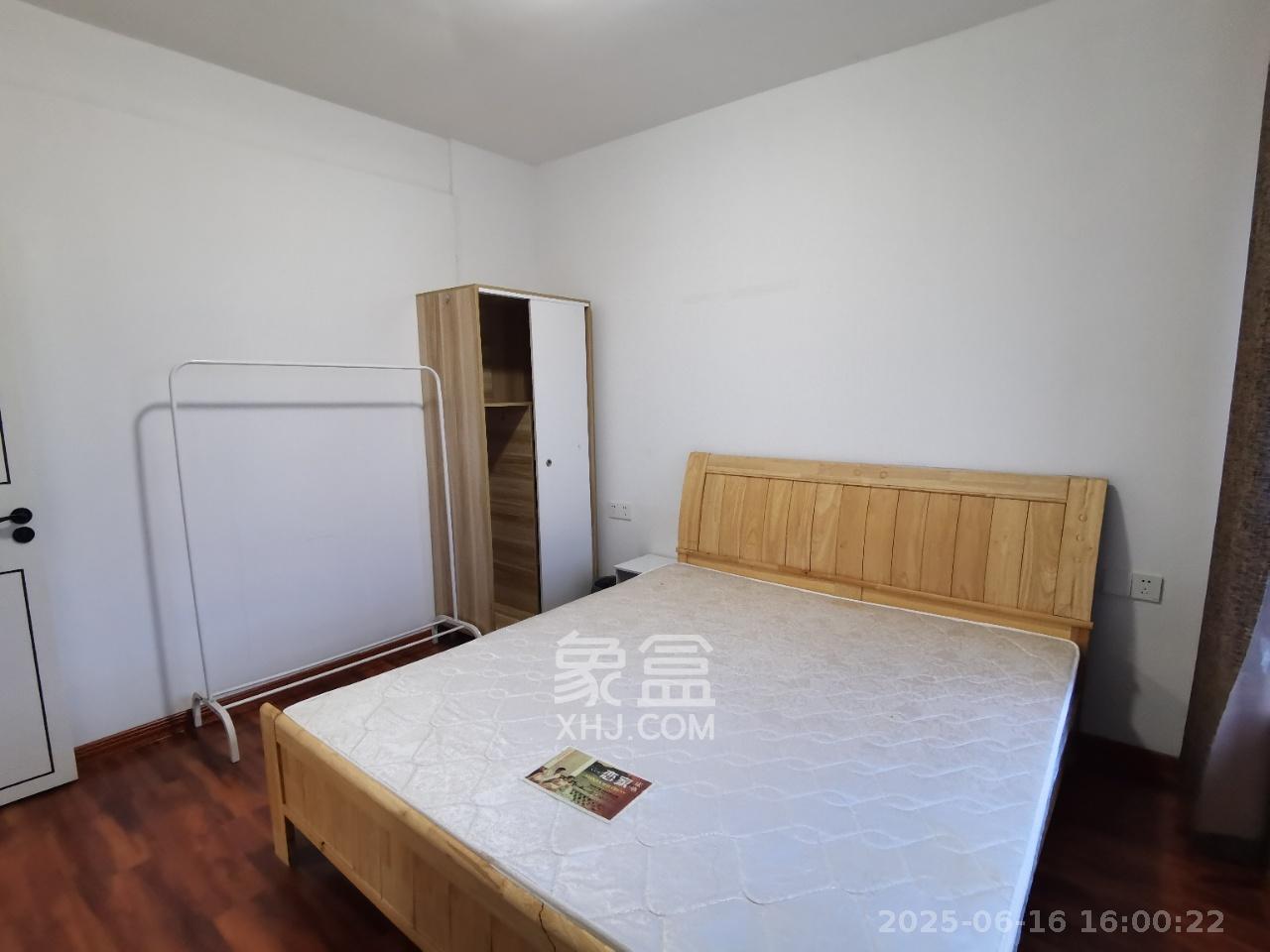 建发中央公园（建发美地）  3室2厅2卫    3200.0元/月室内图