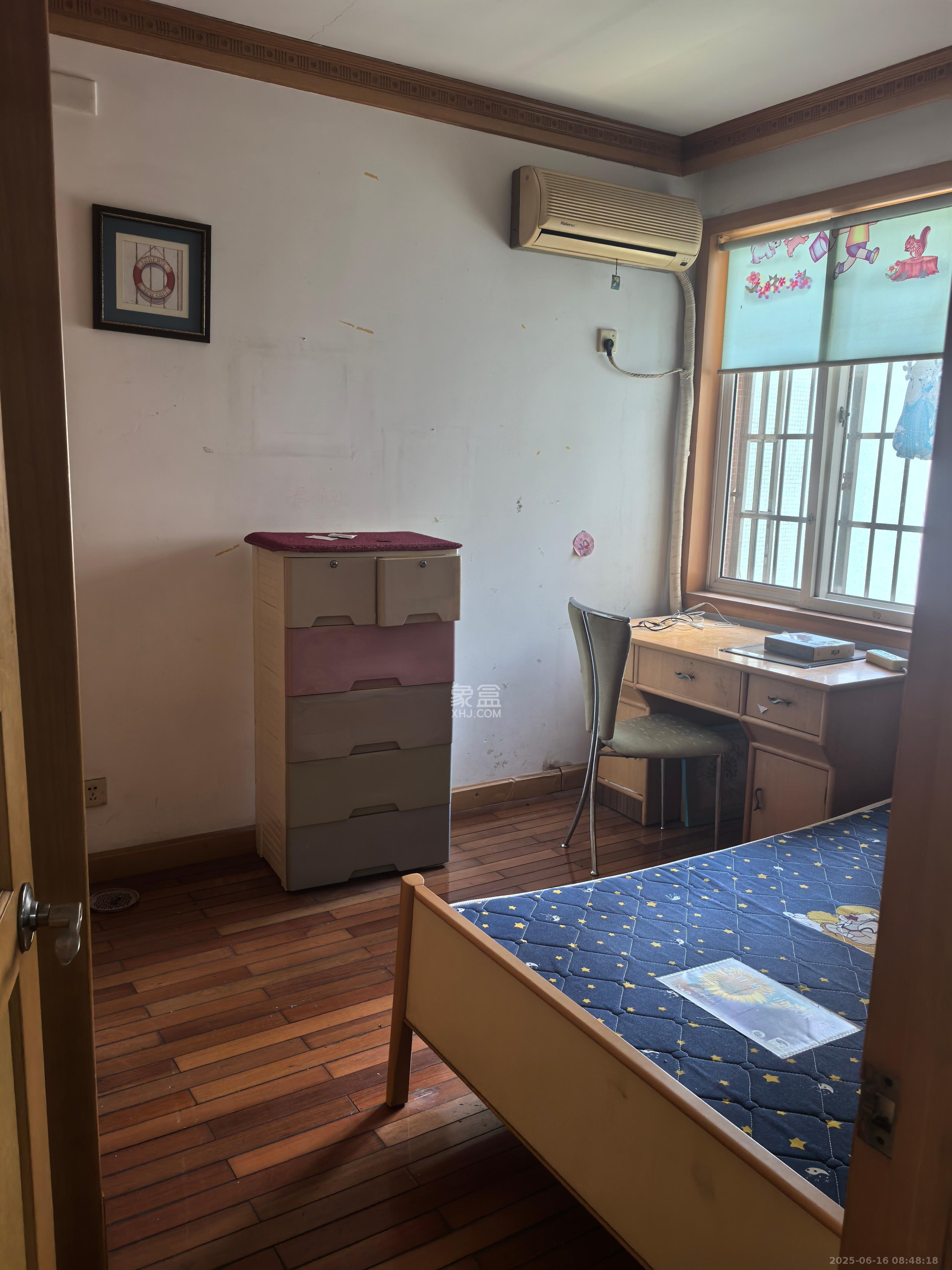 德政园  3室2厅2卫    2000.0元/月室内图