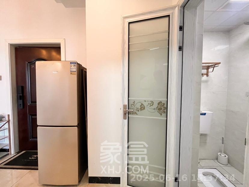 荣悦台  1室1厅1卫   2400.00元/月室内图