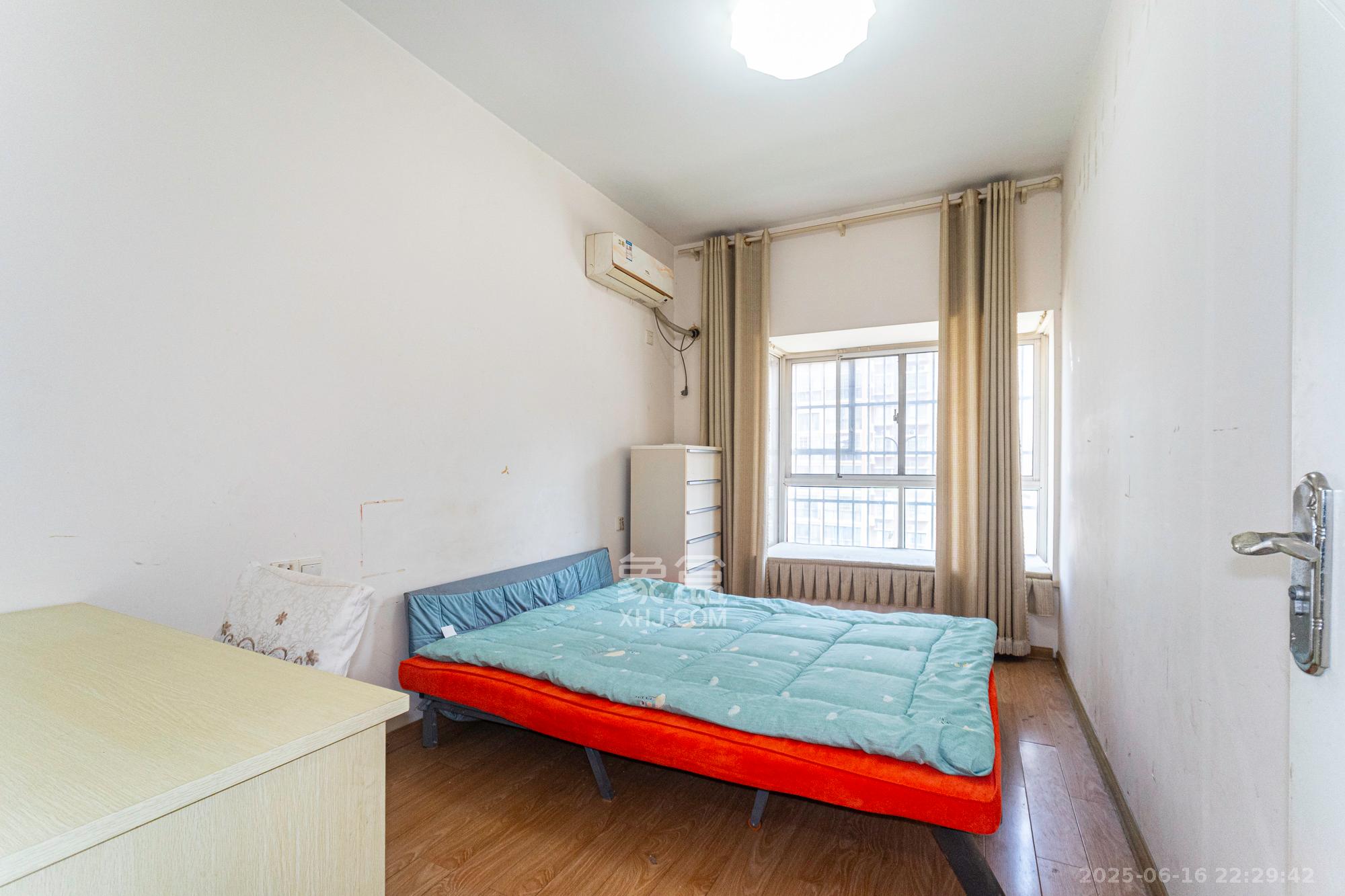 星城雅郡 3室2厅2卫 86.8万 星城雅郡 3室2厅2卫 86.8万卧室