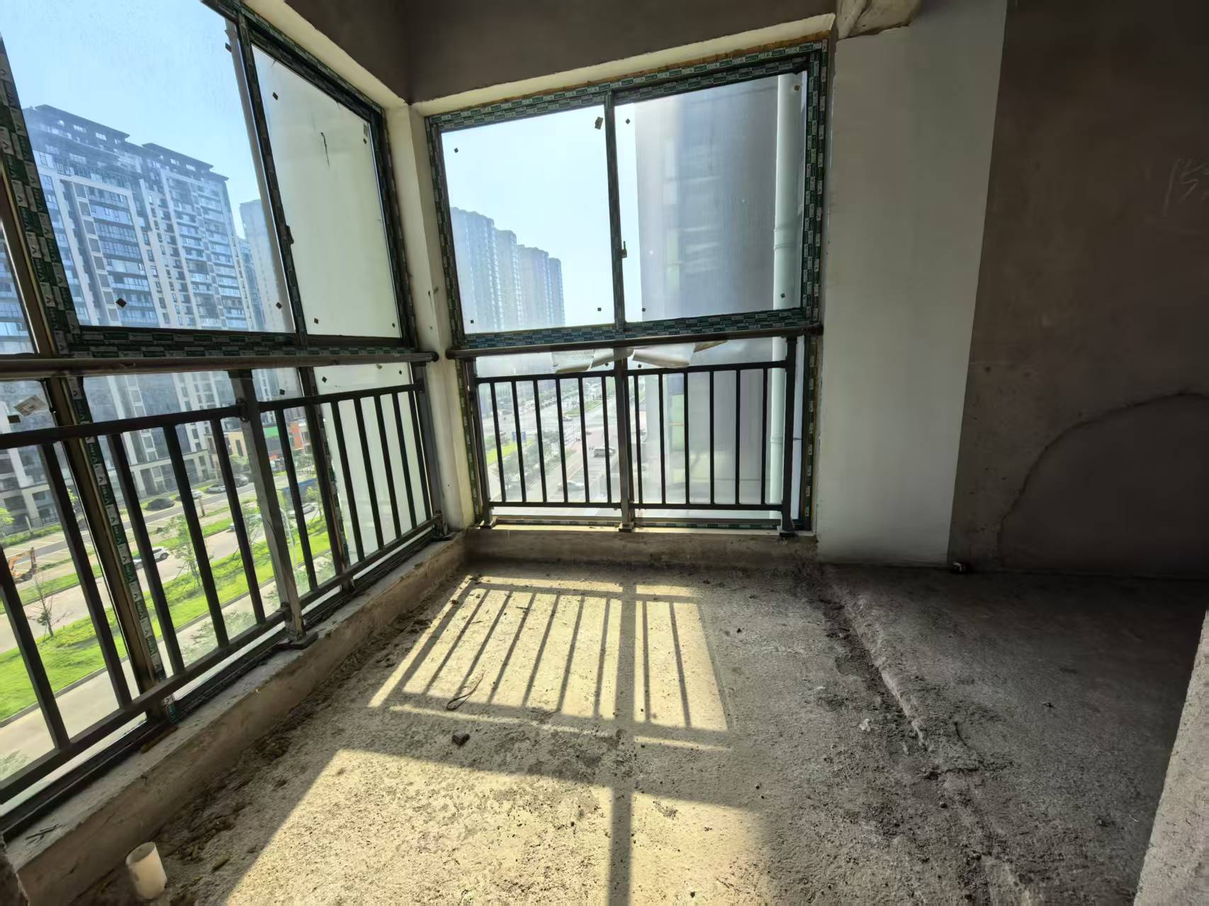 璇湖苑小区  4室2厅2卫   73.80万室内图