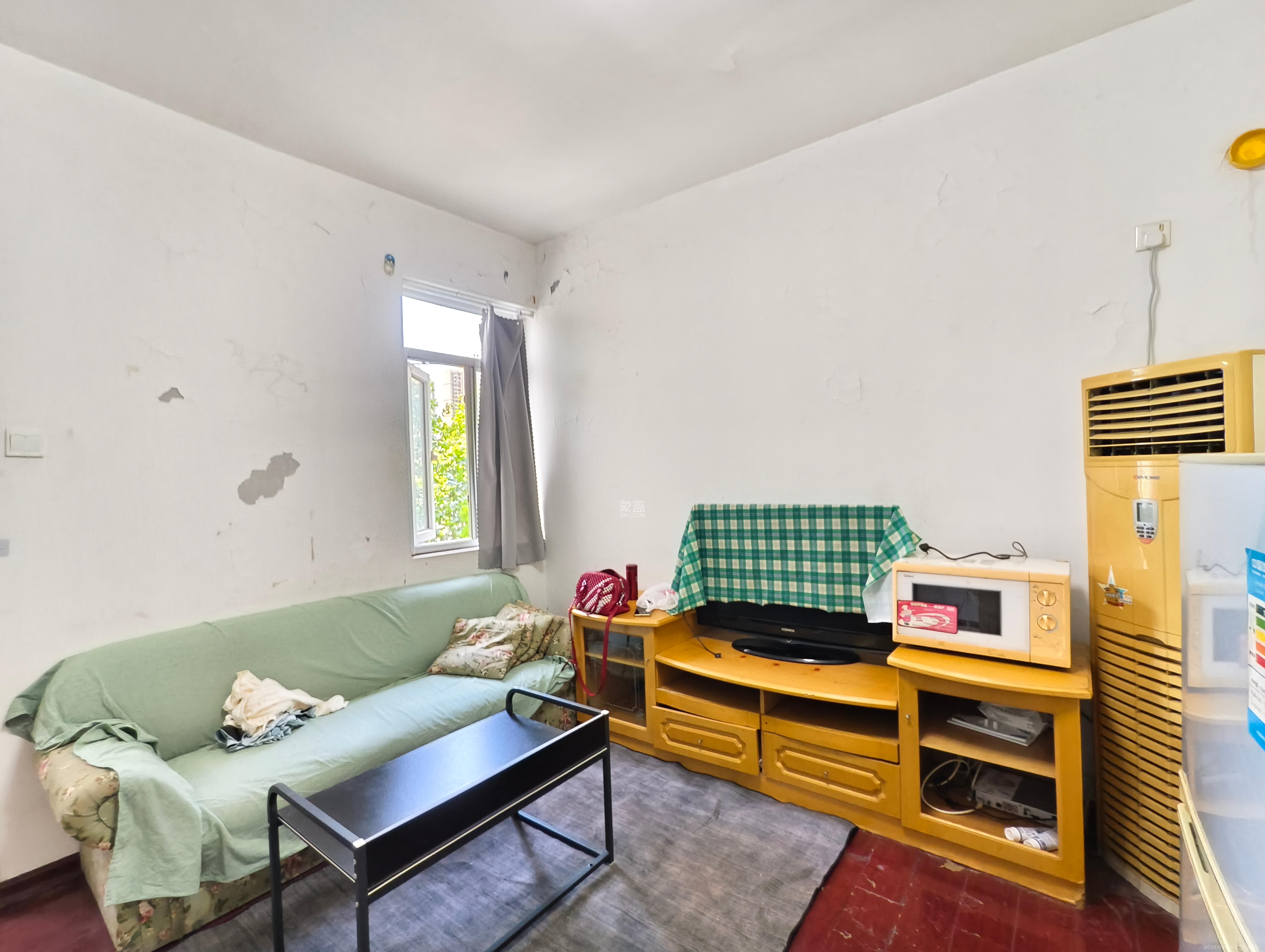 风华四季园 1室1厅1卫 1700.0元/月 风华四季园 1室1厅1卫 1700.0元/月室内图