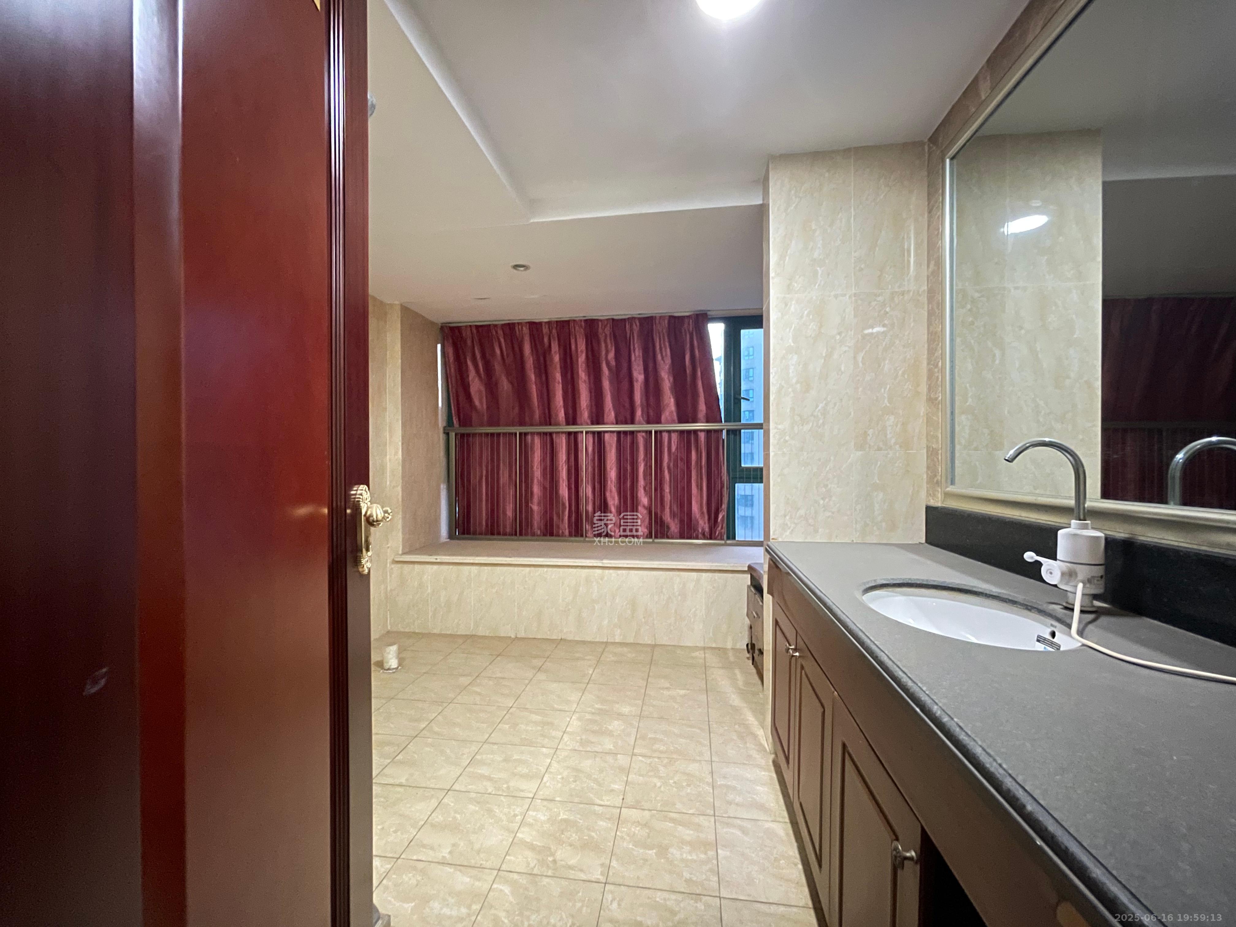 恒大名都 5室2厅4卫 3800.0元/月 恒大名都 5室2厅4卫 3800.0元/月室内图