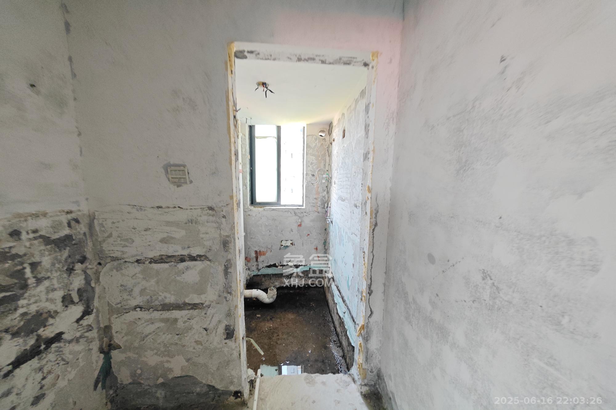 中江佳境天成 3室2厅2卫 99.8万 中江佳境天成 3室2厅2卫 99.8万其他