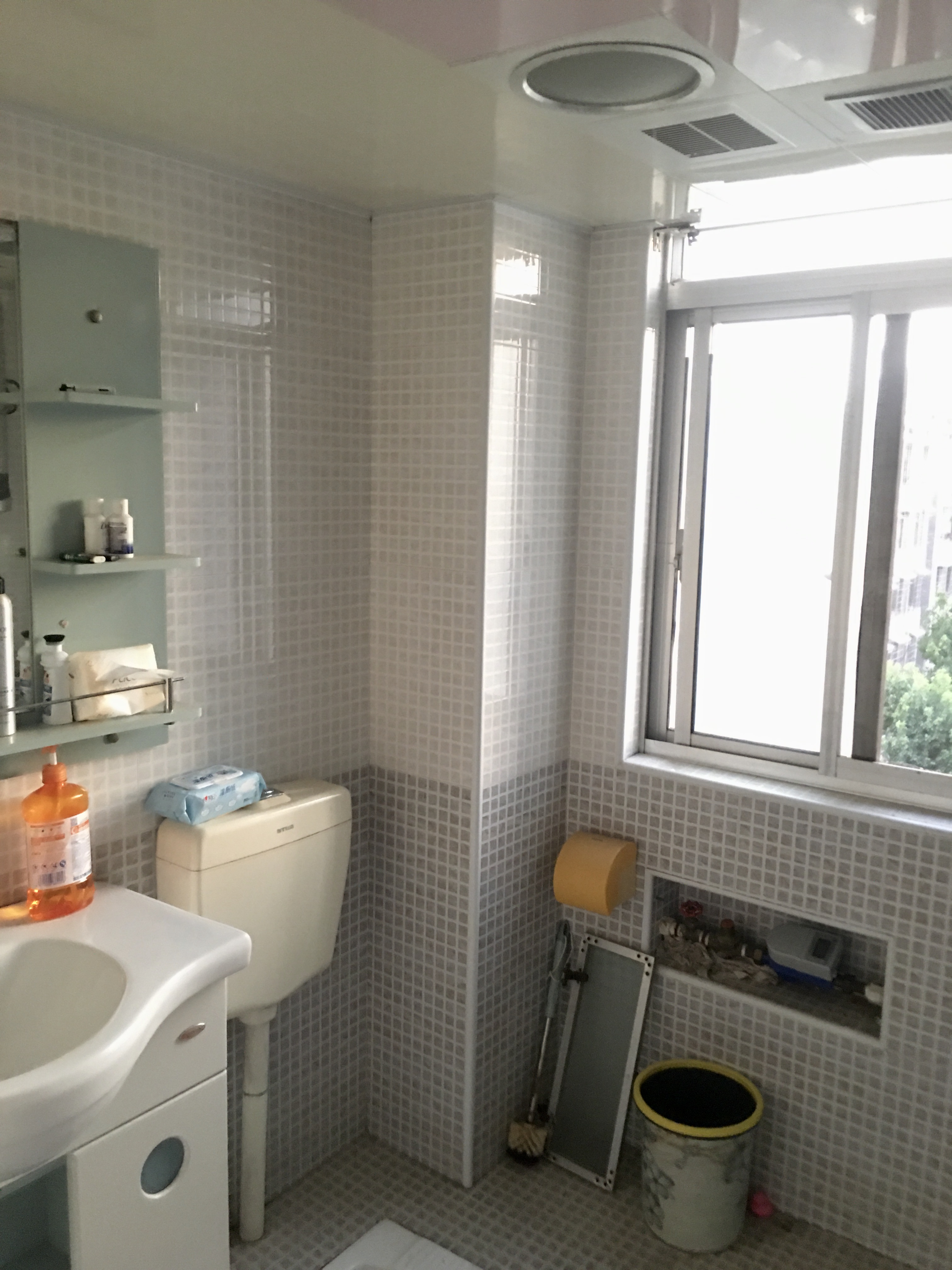 银色现代城 3室2厅1卫 1800.0元/月 银色现代城 3室2厅1卫 1800.0元/月室内图