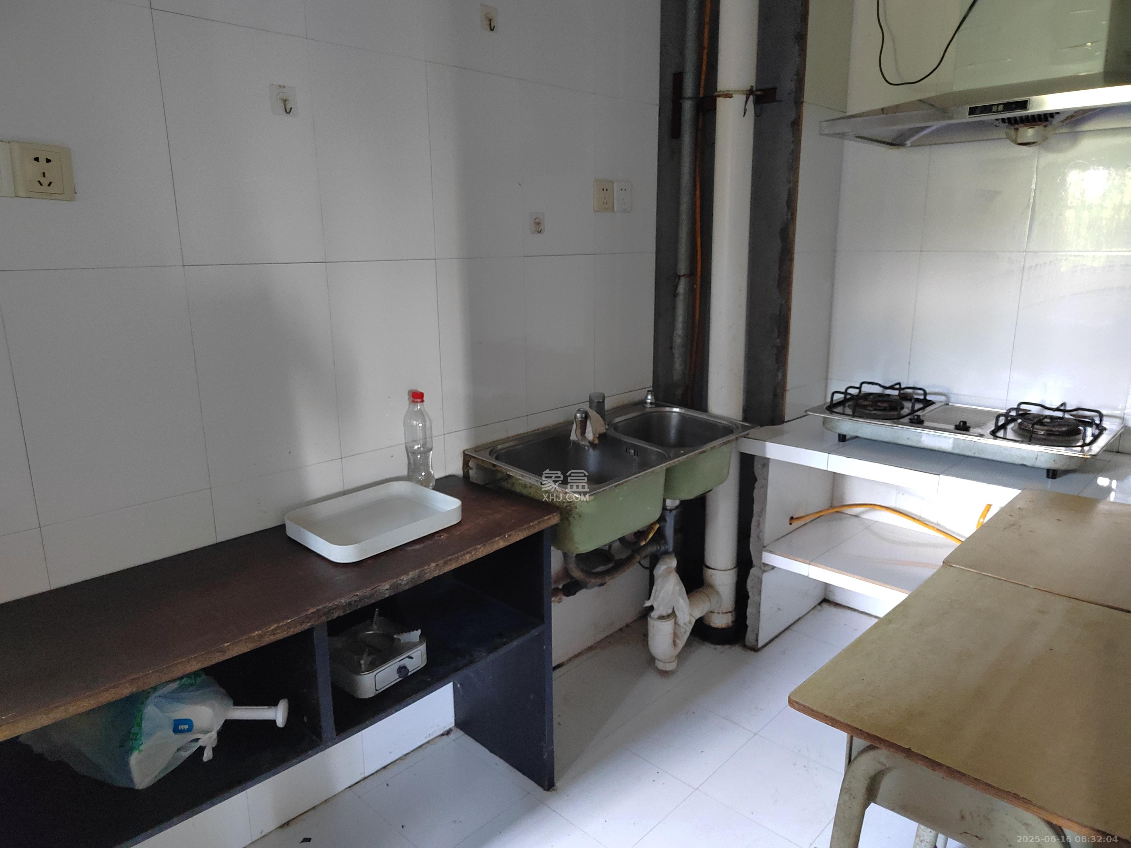 中信文化广场(中信新城二期) 2室2厅1卫 1500.0元/月 中信文化广场(中信新城二期) 2室2厅1卫 1500.0元/月室内图