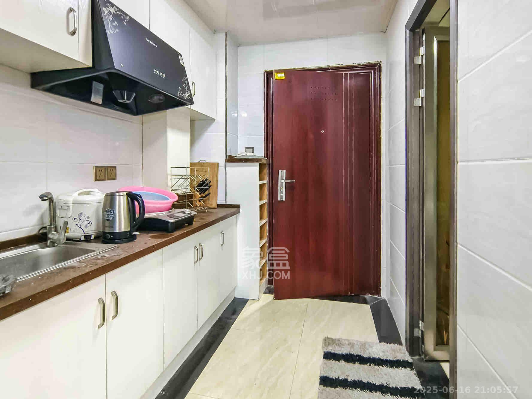 星大峰汇商务楼  1室1厅1卫    1600.0元/月室内图