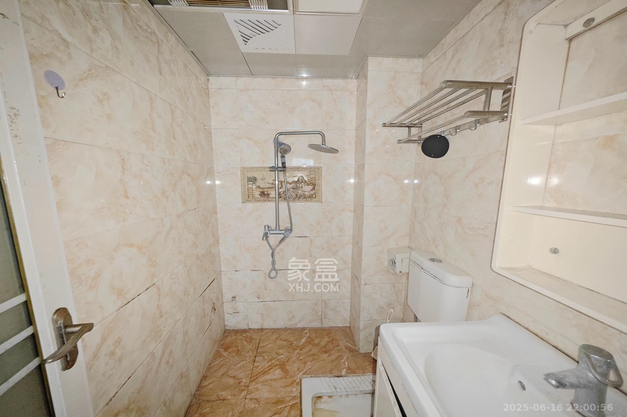 凯轩云顶  1室1厅1卫    28.0万其他