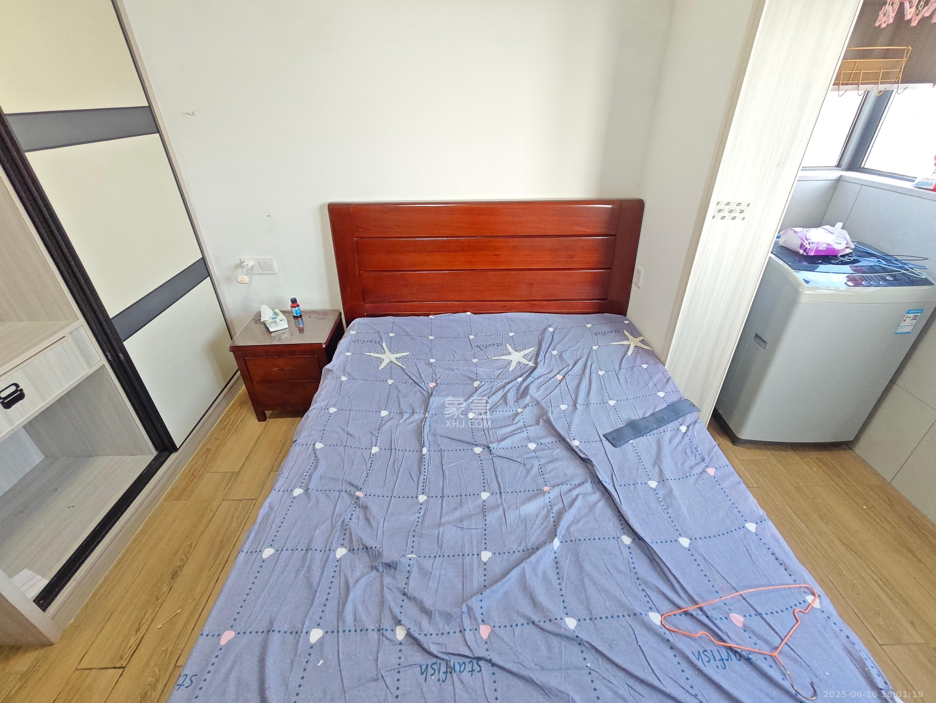 吉泰园安置小区  2室2厅1卫   2500.00元/月室内图