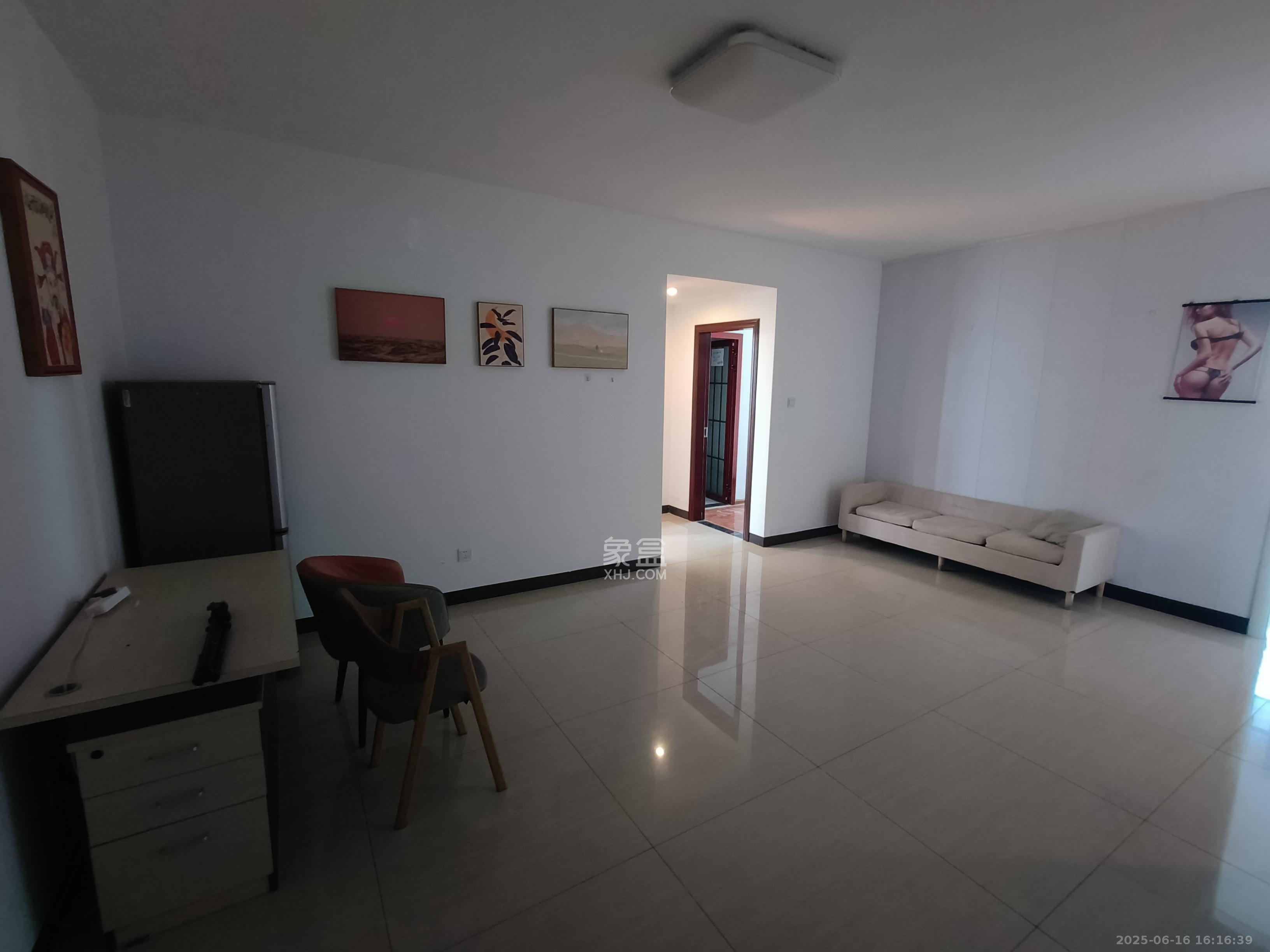 财富港湾(绿领大厦) 4室2厅2卫 3500.0元/月 财富港湾(绿领大厦) 4室2厅2卫 3500.0元/月室内图