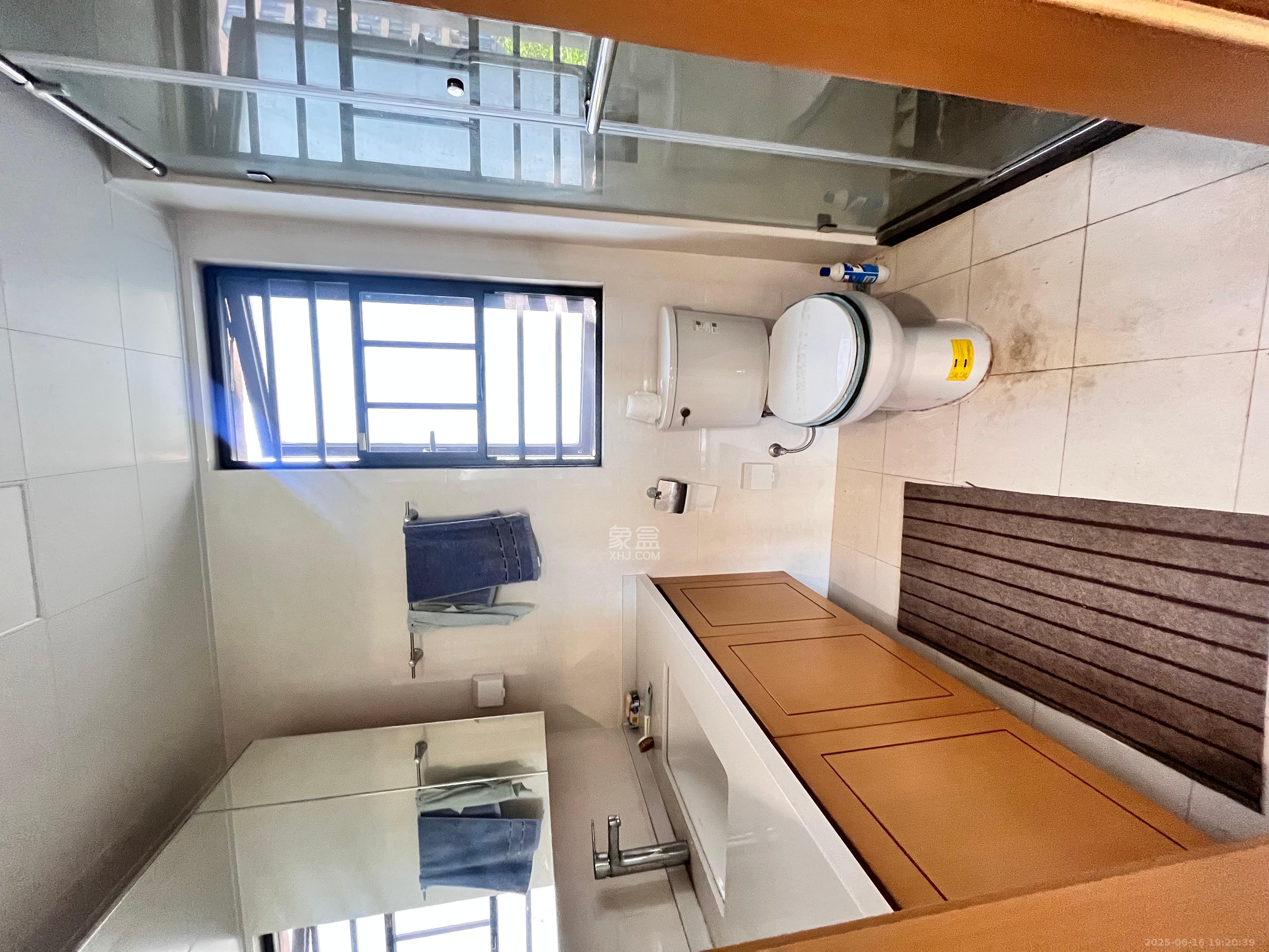 中建璟和城  4室2厅2卫   2900.00元/月室内图