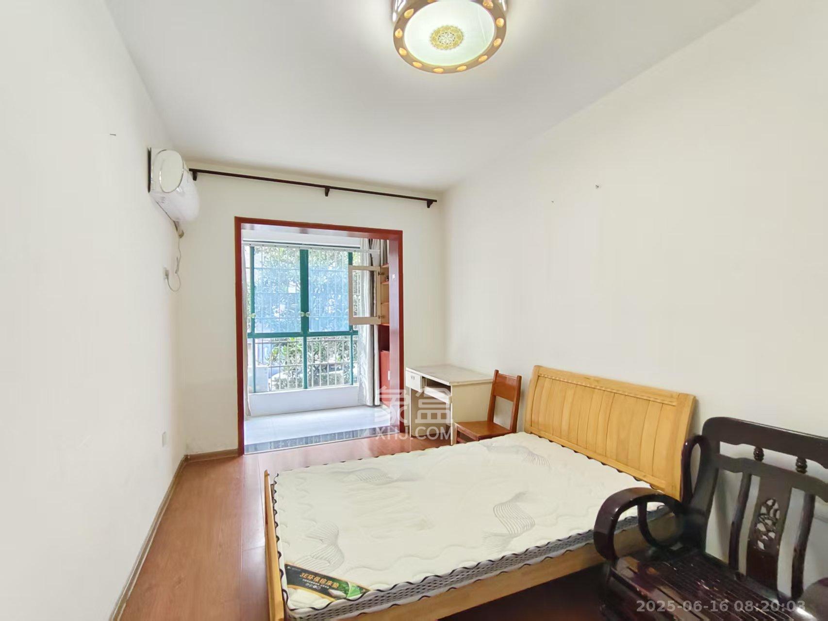 水印康桥 3室2厅2卫 1300.0元/月 水印康桥 3室2厅2卫 1300.0元/月室内图