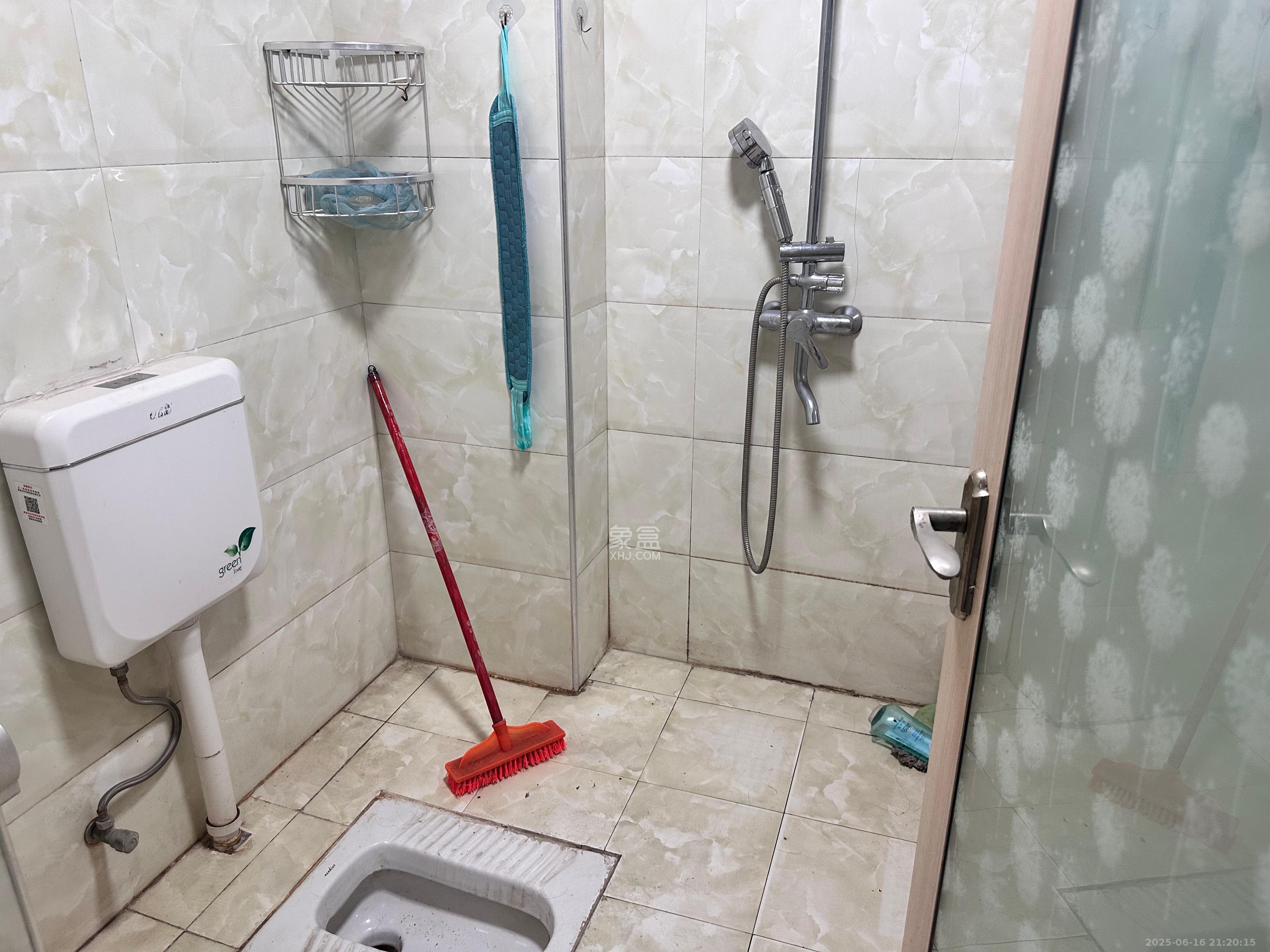 华润凤凰城二期 3室2厅1卫 2000.0元/月 华润凤凰城二期 3室2厅1卫 2000.0元/月室内图