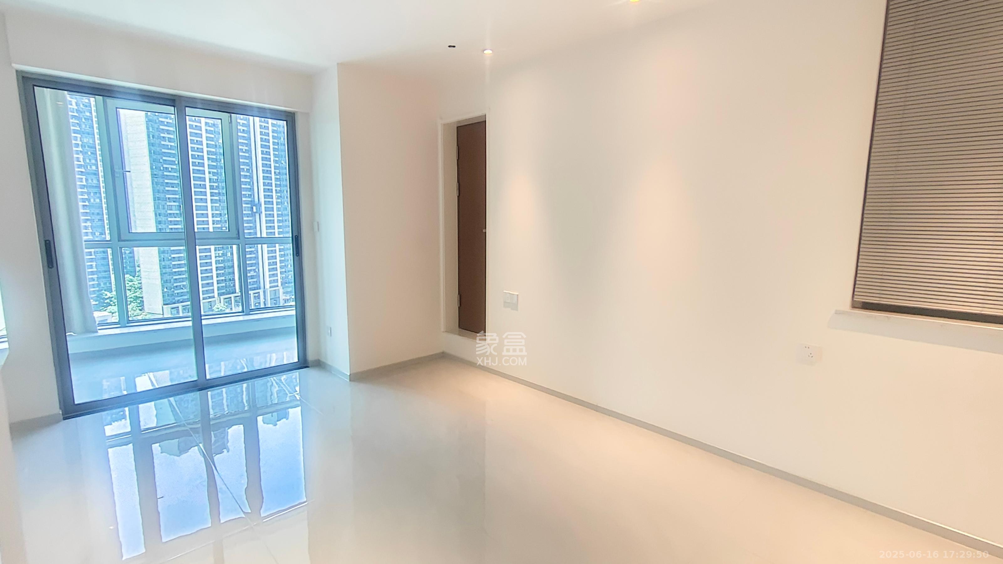 正荣梅溪紫阙台 5室2厅3卫 10000.0元/月 正荣梅溪紫阙台 5室2厅3卫 10000.0元/月室内图