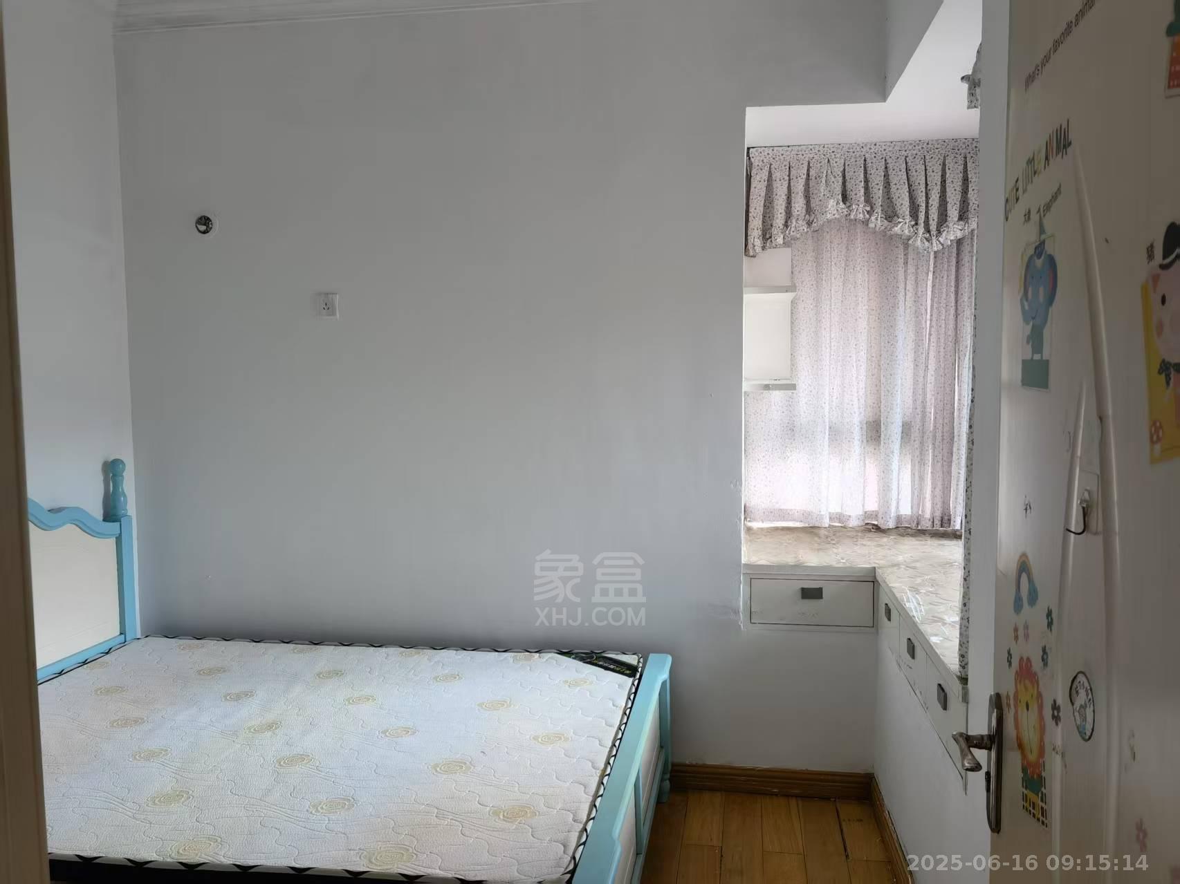 樱花地带 2室2厅1卫 1300.0元/月 樱花地带 2室2厅1卫 1300.0元/月室内图