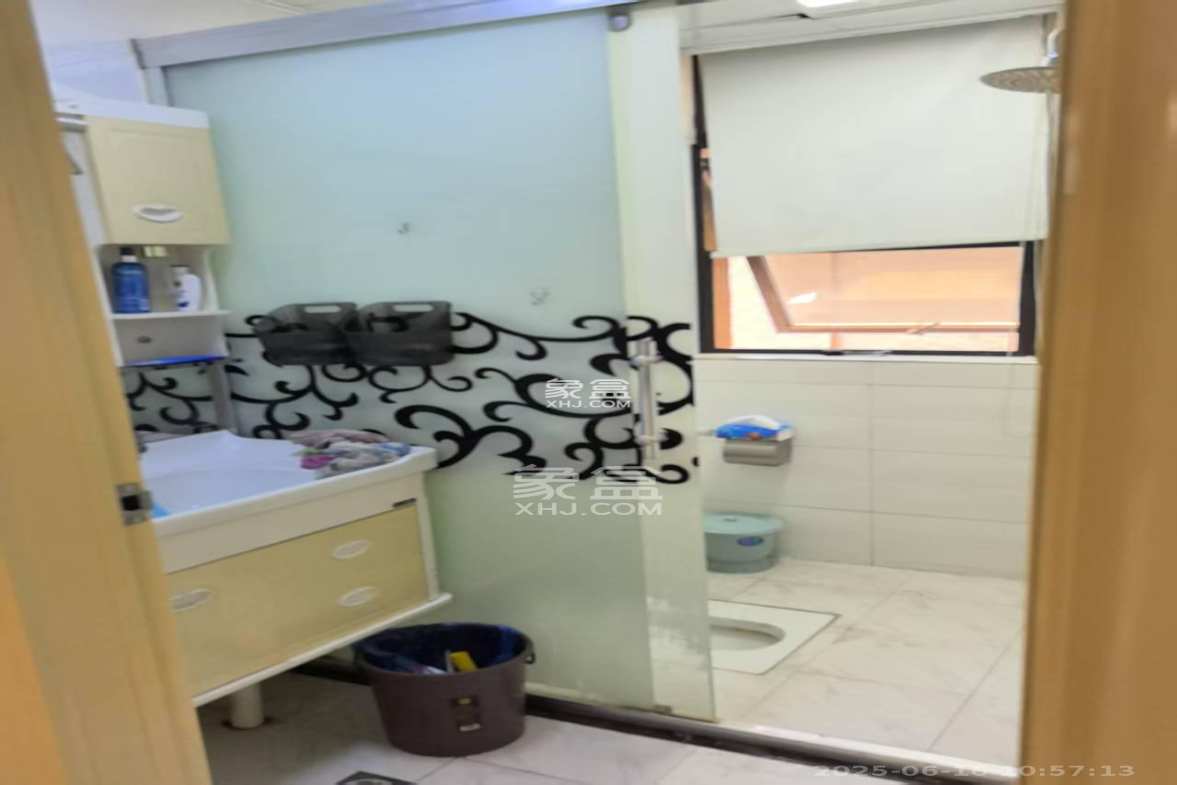 奥林匹克花园贡院三期 1室0厅0卫 2100.0元/月 奥林匹克花园贡院三期 1室0厅0卫 2100.0元/月室内图