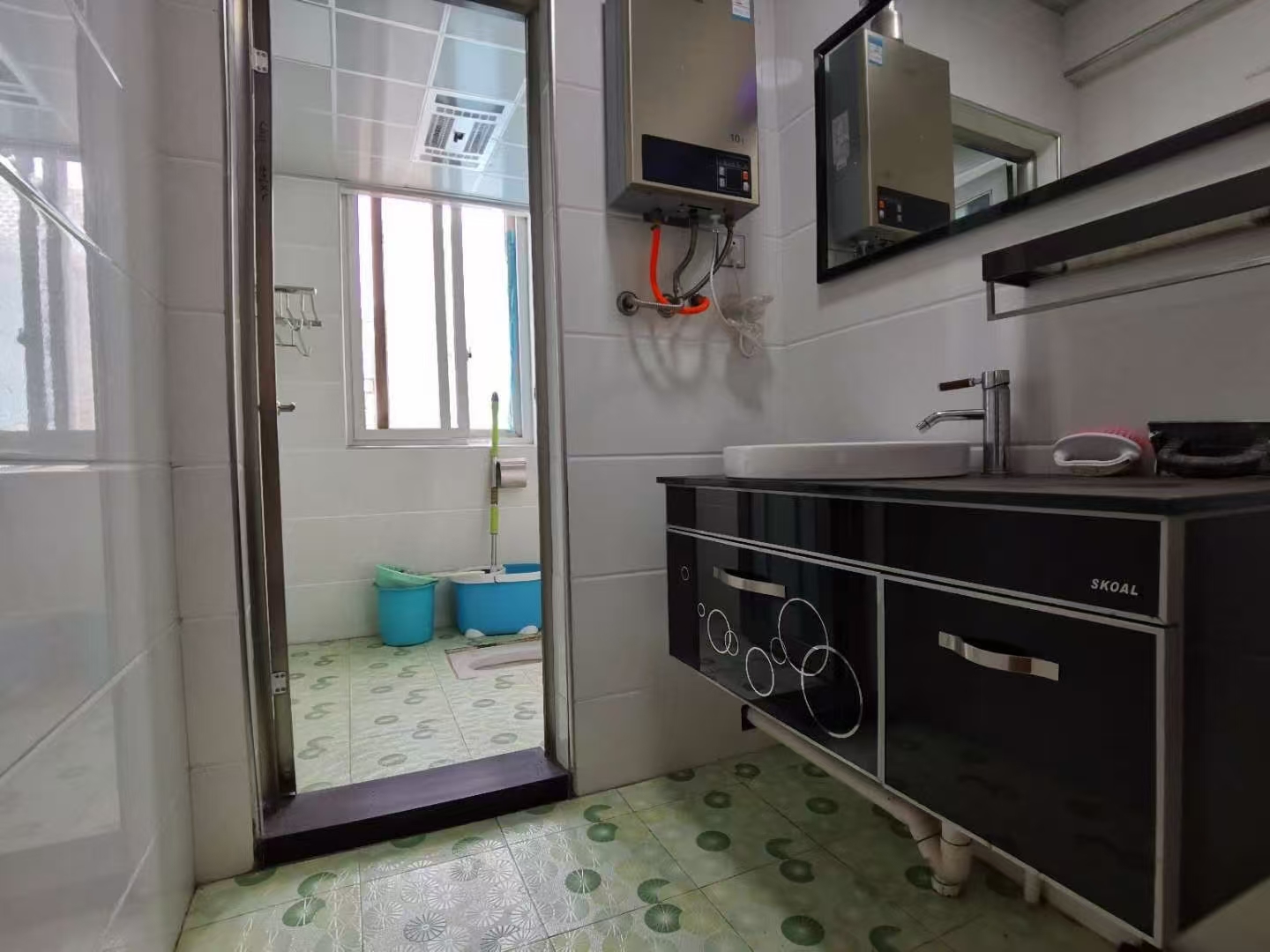 万城国际  3室2厅2卫    1580.0元/月 万城国际  3室2厅2卫    1580.0元/月室内图