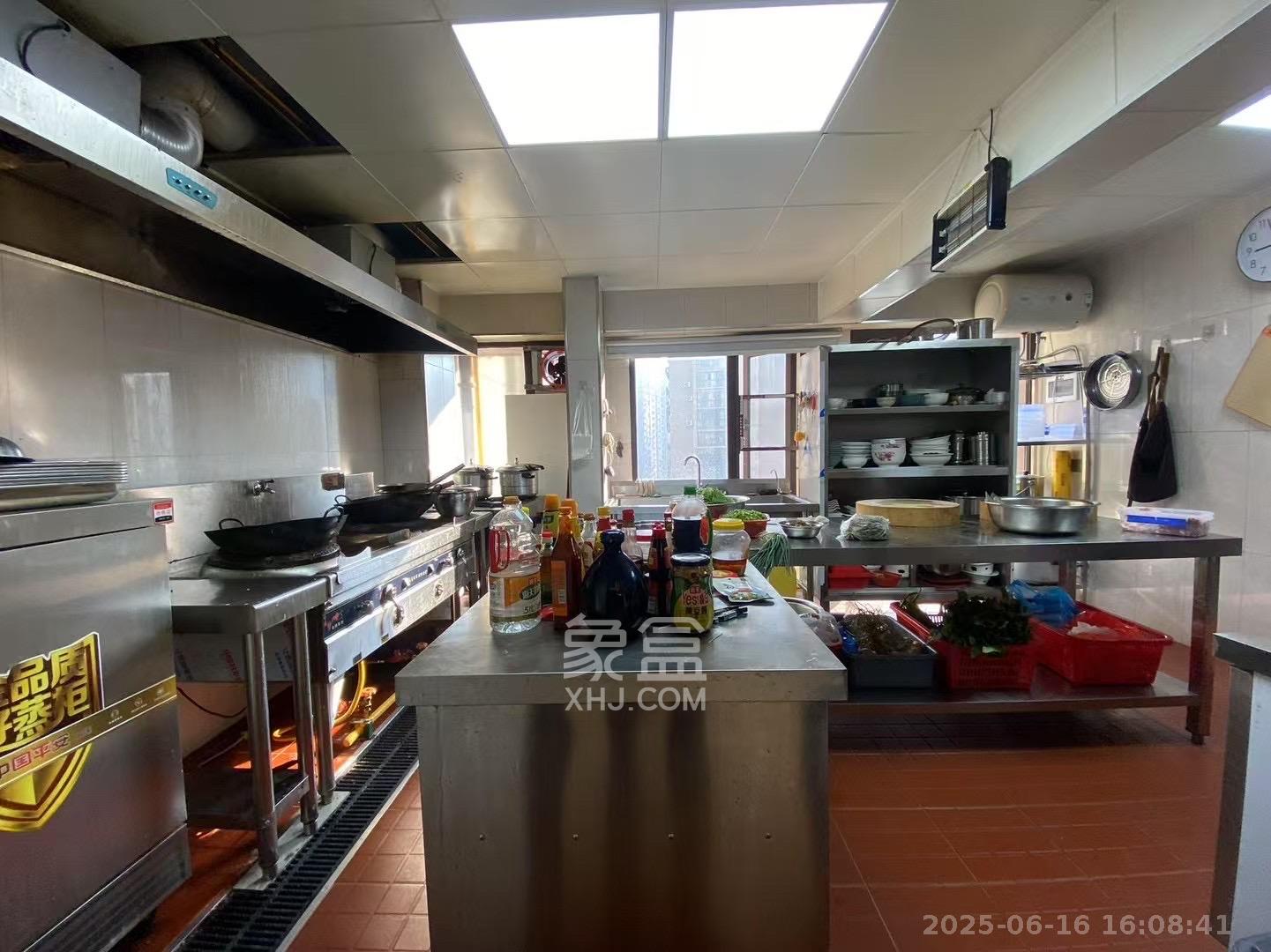 中建信和城 1室1厅1卫 1600.0元/月 中建信和城 1室1厅1卫 1600.0元/月室内图