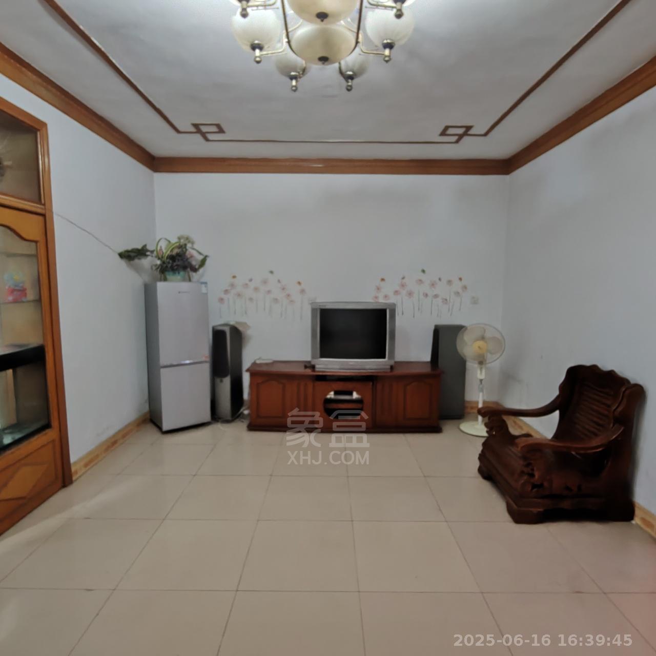 洪福花园 2室2厅1卫 900.0元/月 洪福花园 2室2厅1卫 900.0元/月室内图