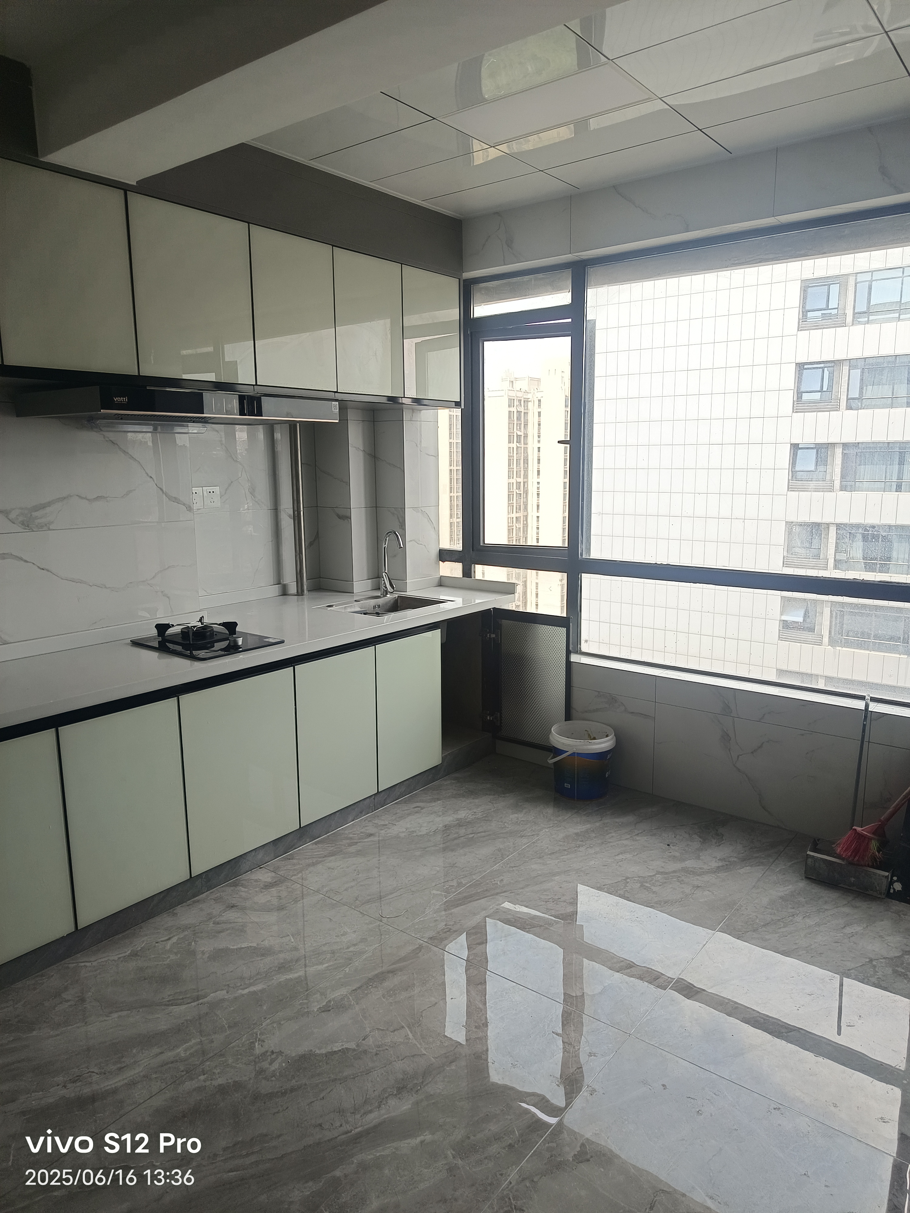 大汉吉星汇 1室1厅1卫 1500.0元/月 大汉吉星汇 1室1厅1卫 1500.0元/月室内图