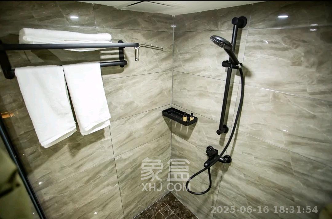 华远云玺公寓  1室1厅1卫    5000.0元/月室内图