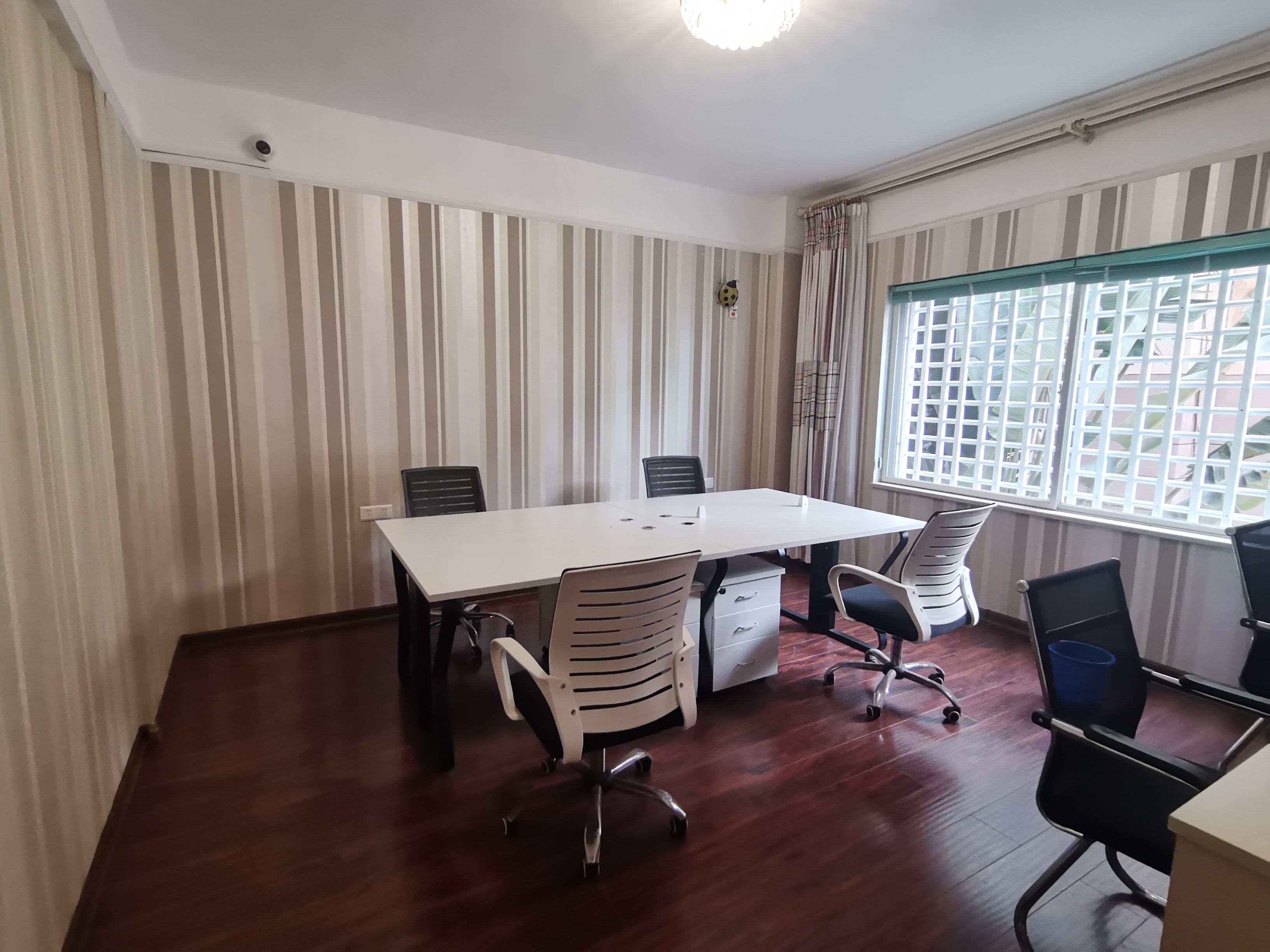 钓鱼台别墅 8室3厅3卫 28000.0元/月 钓鱼台别墅 8室3厅3卫 28000.0元/月室内图