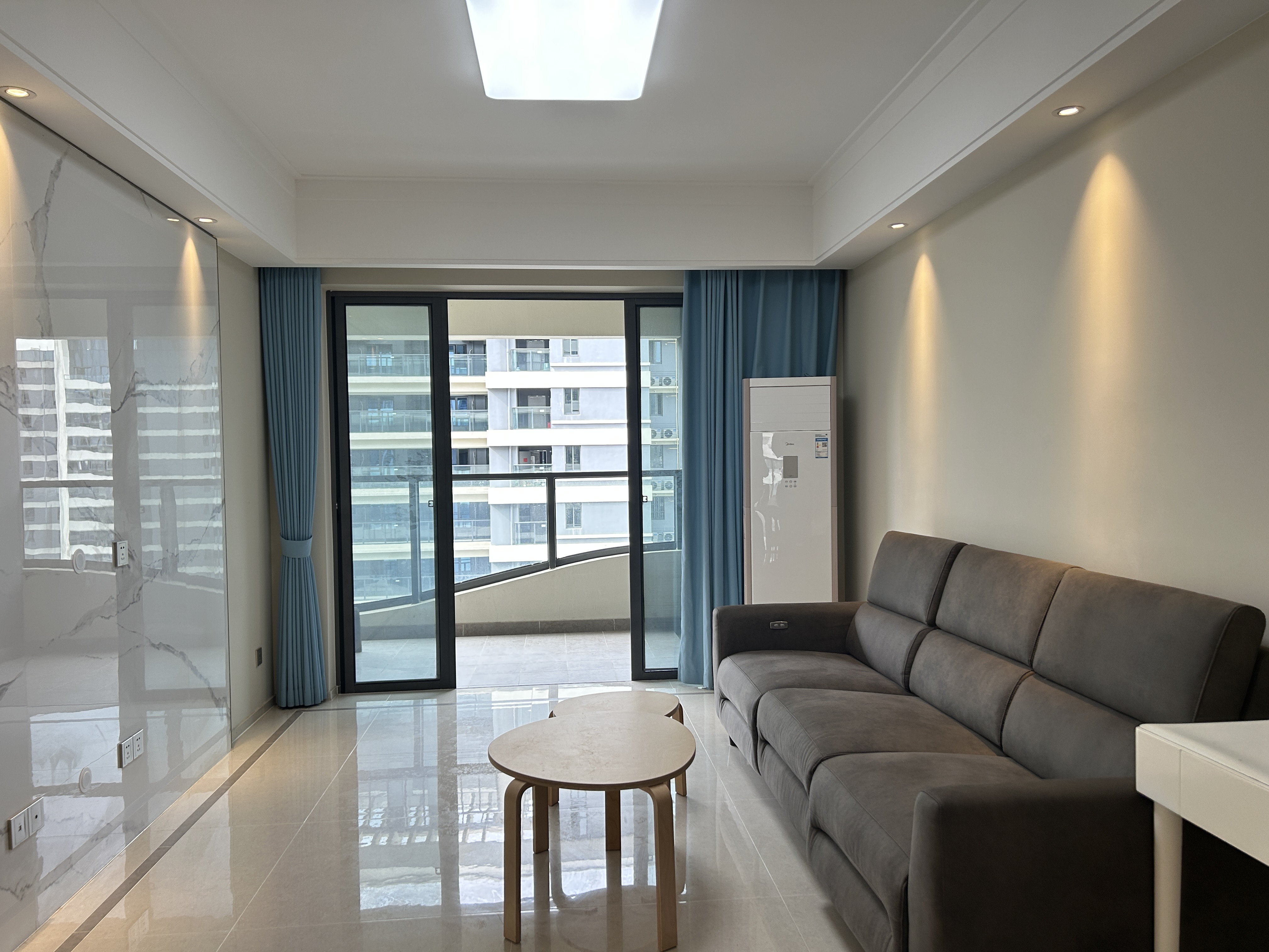 大华锦绣海岸五期  3室2厅2卫    3000.0元/月 大华锦绣海岸五期  3室2厅2卫    3000.0元/月