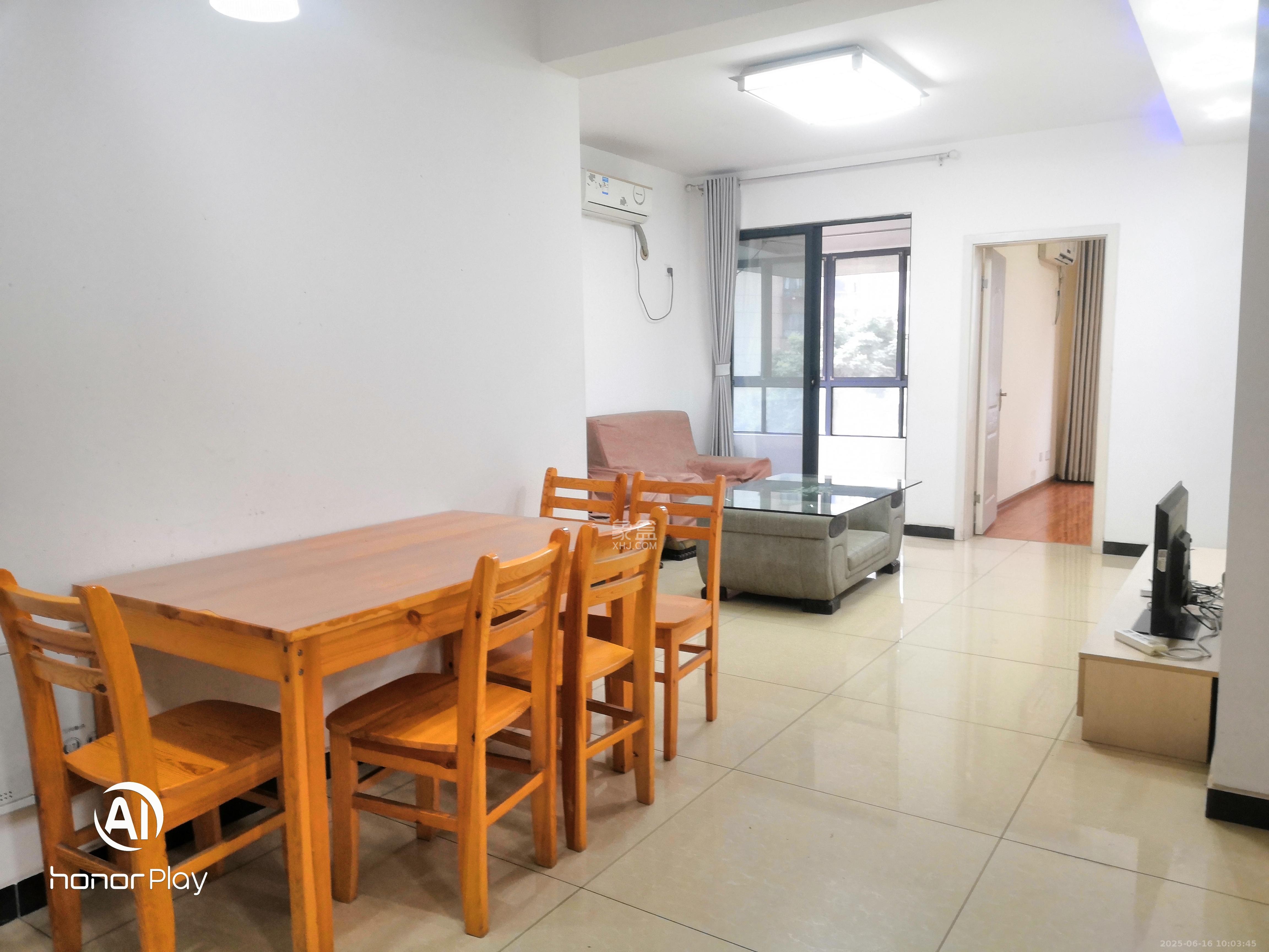 长房时代城 2室2厅1卫 2600.0元/月 长房时代城 2室2厅1卫 2600.0元/月室内图