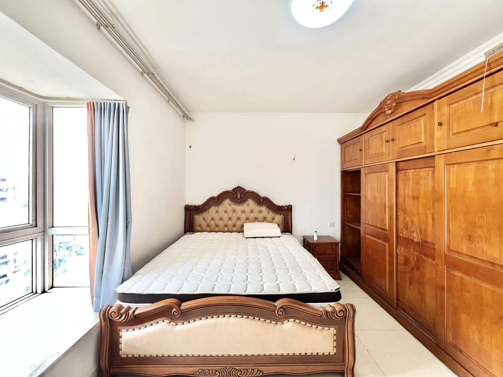 维多利亚花园 2室2厅1卫 2500.0元/月 维多利亚花园 2室2厅1卫 2500.0元/月室内图