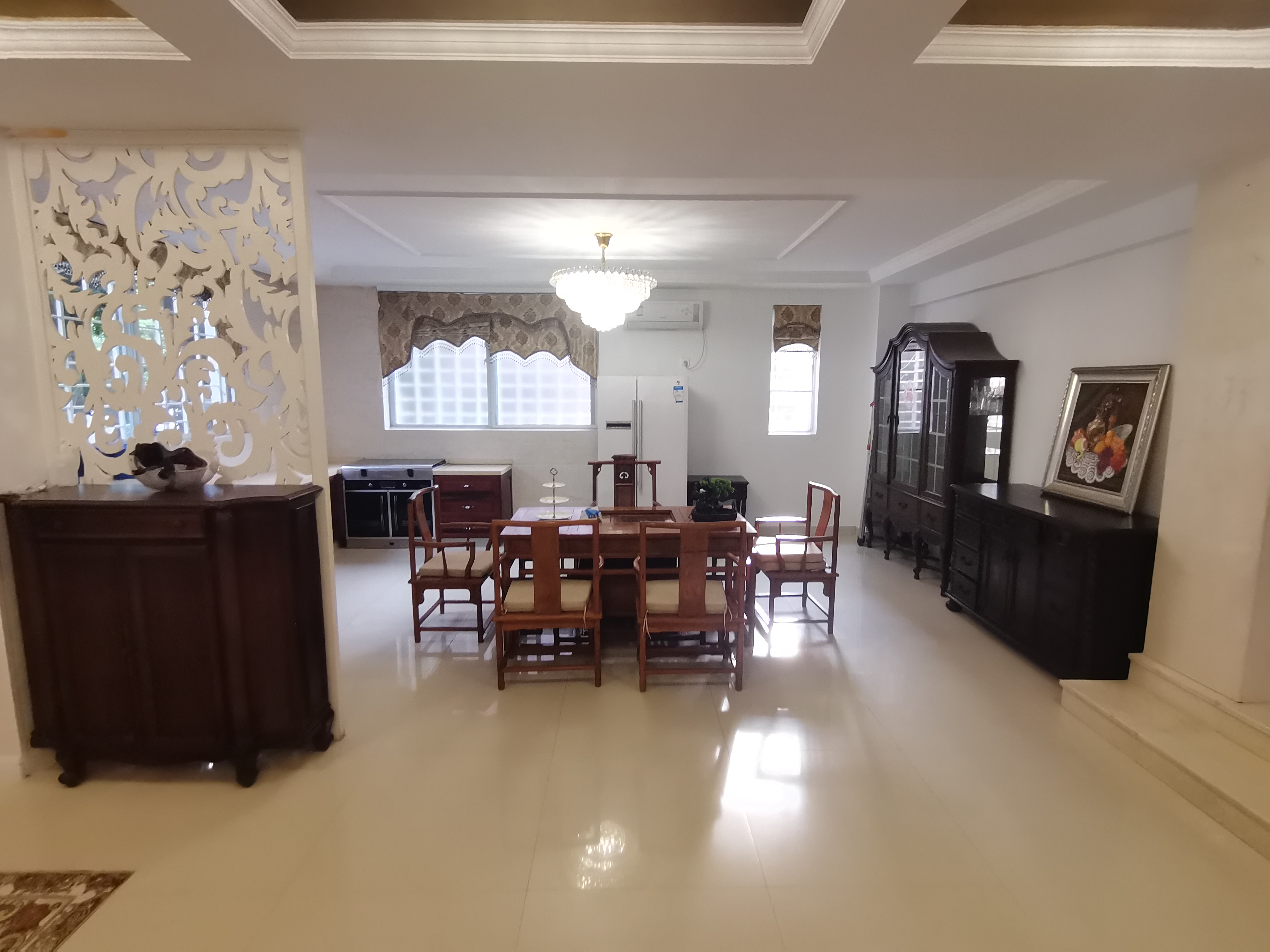 钓鱼台别墅 8室3厅3卫 28000.0元/月 钓鱼台别墅 8室3厅3卫 28000.0元/月户型图