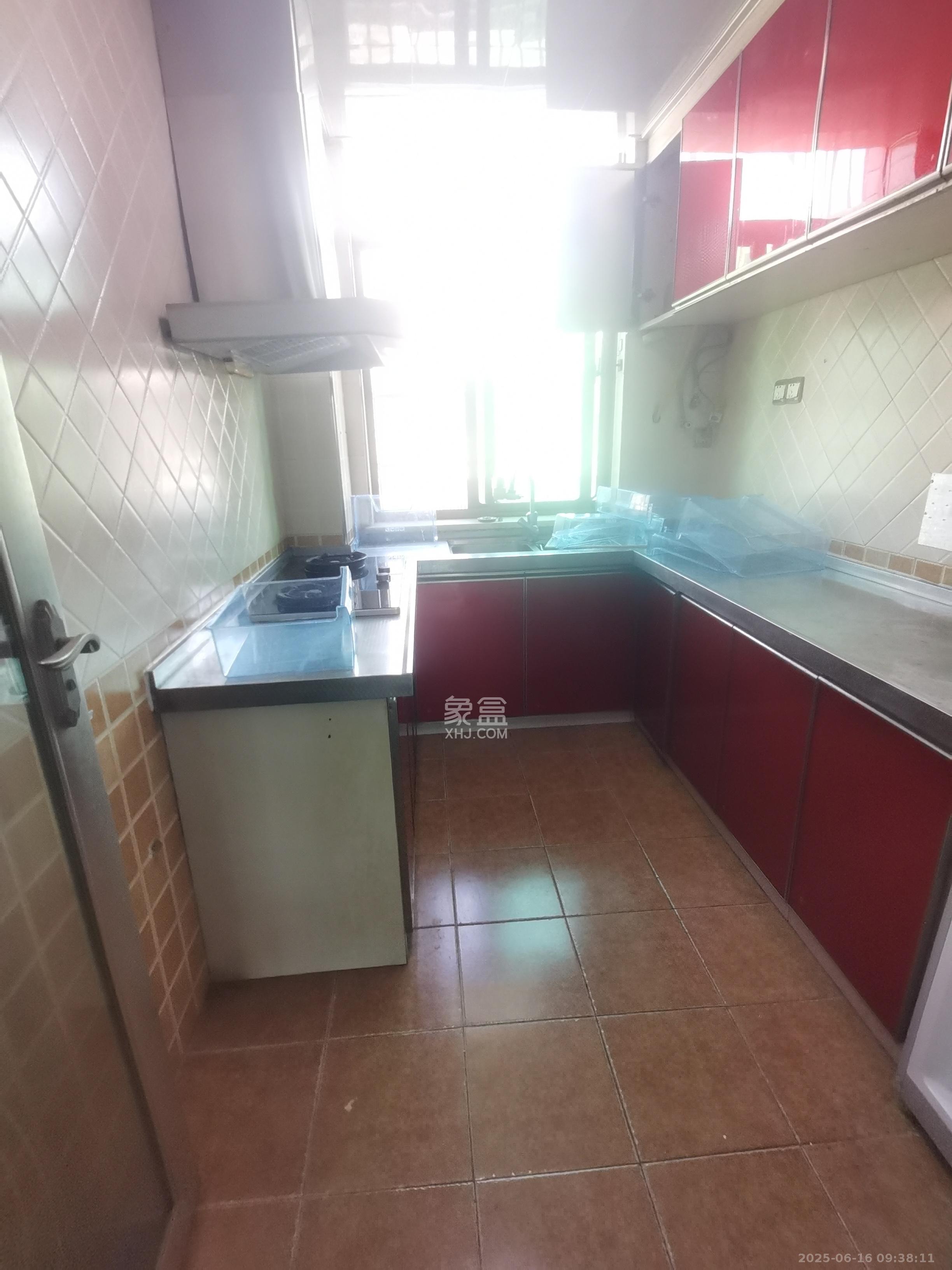 兴联创新小区 3室2厅2卫 1500.0元/月 兴联创新小区 3室2厅2卫 1500.0元/月室内图