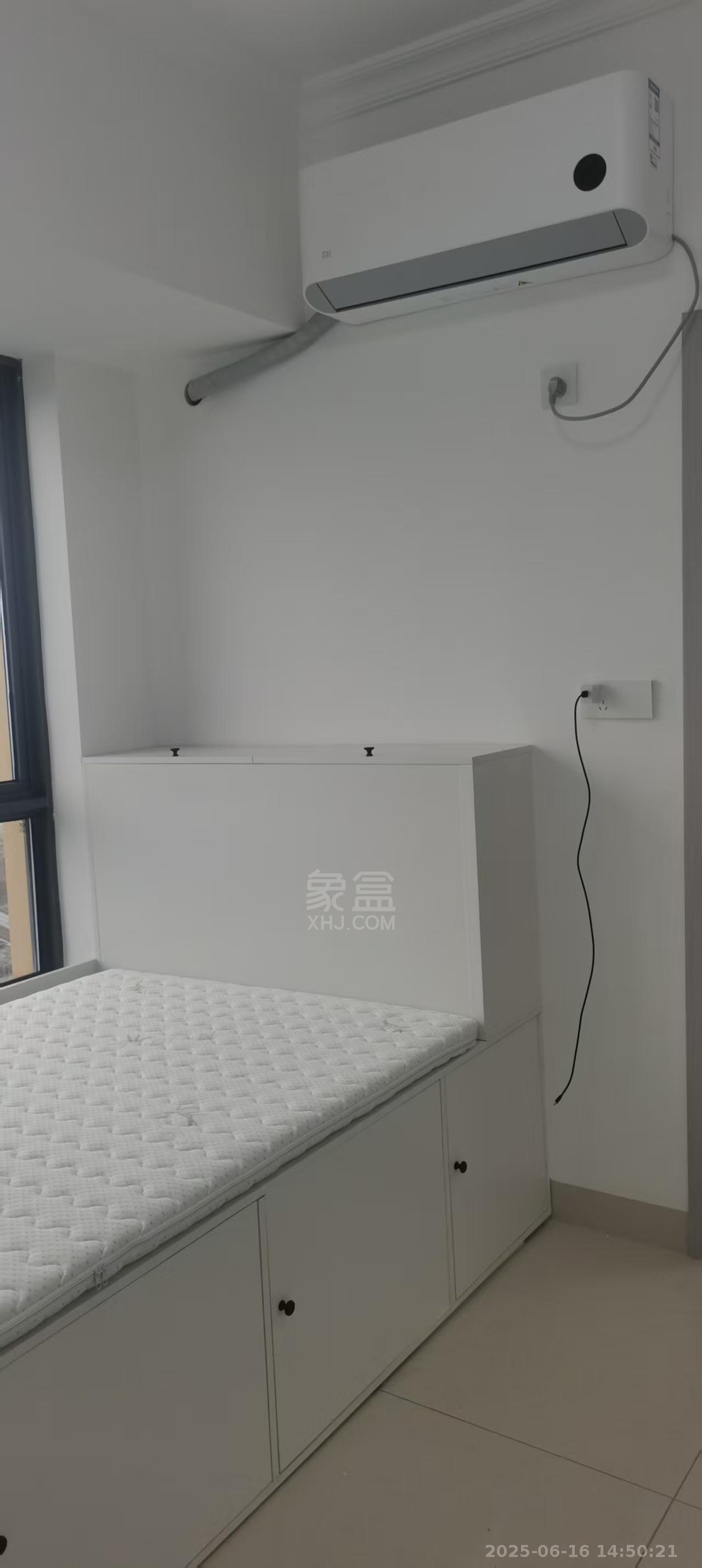 提香蓝岸  3室2厅1卫   1800.00元/月室内图