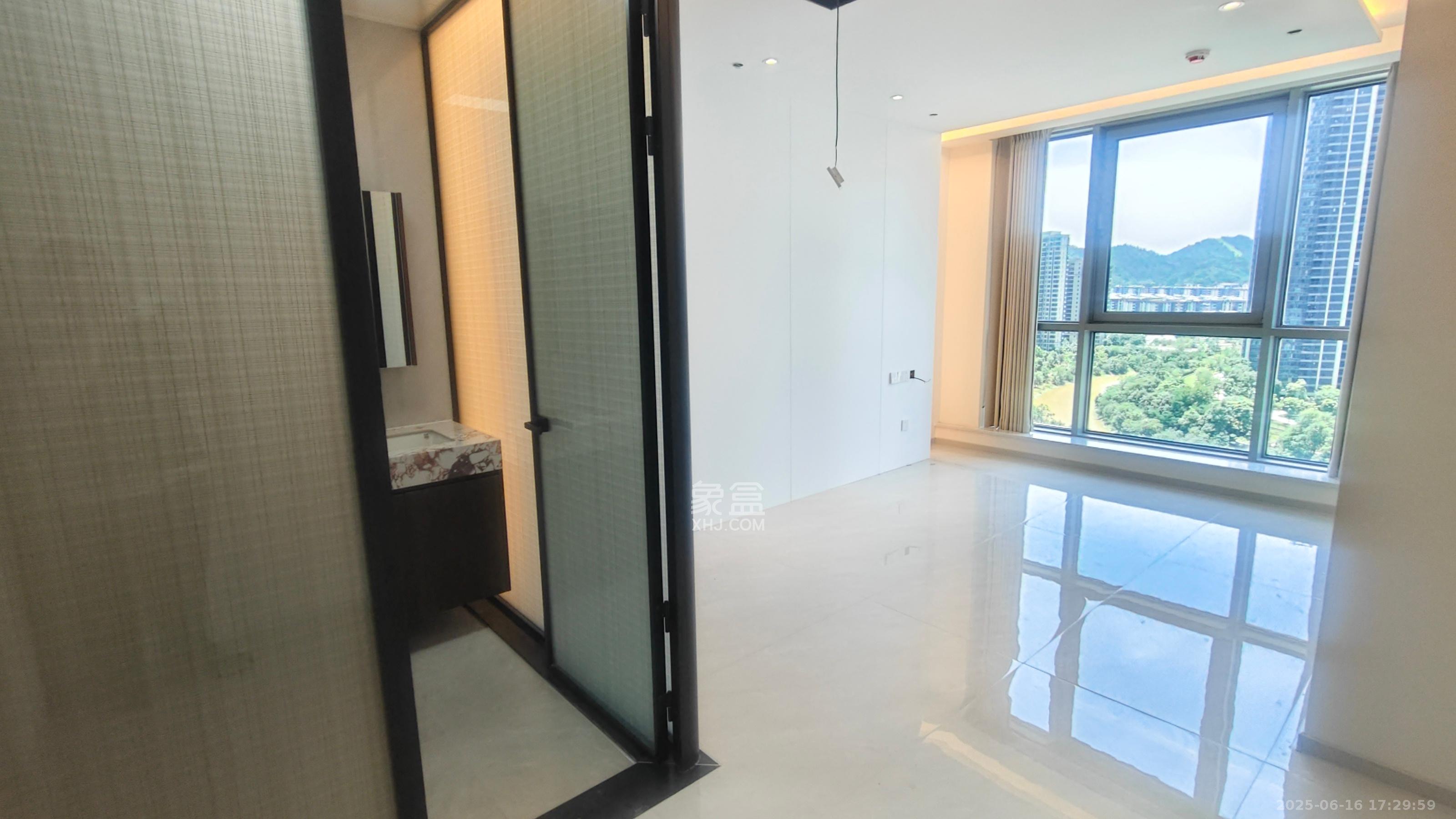 正荣梅溪紫阙台 5室2厅3卫 10000.0元/月 正荣梅溪紫阙台 5室2厅3卫 10000.0元/月室内图