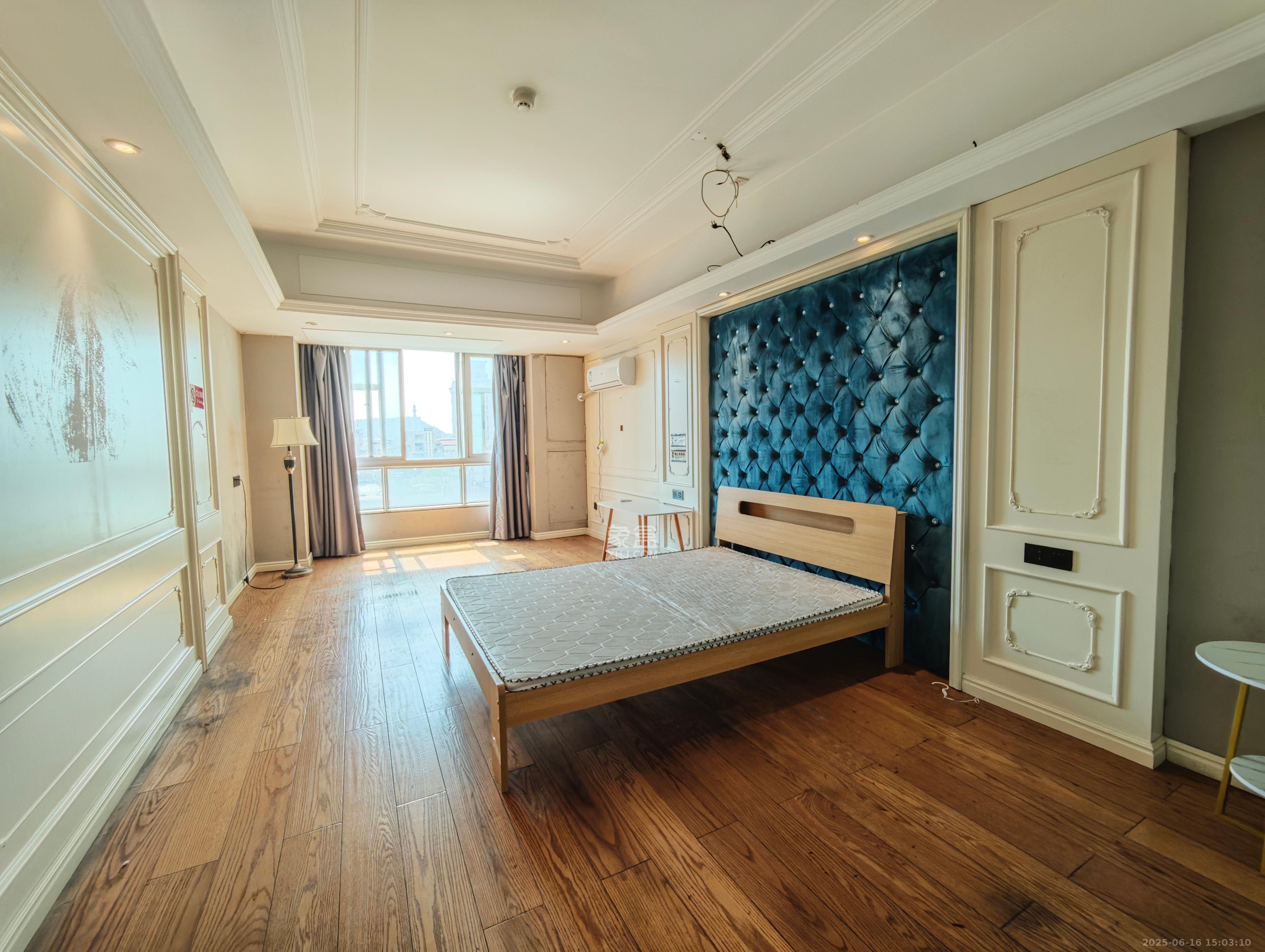 五一新干线 1室1厅1卫 2400.0元/月 五一新干线 1室1厅1卫 2400.0元/月室内图