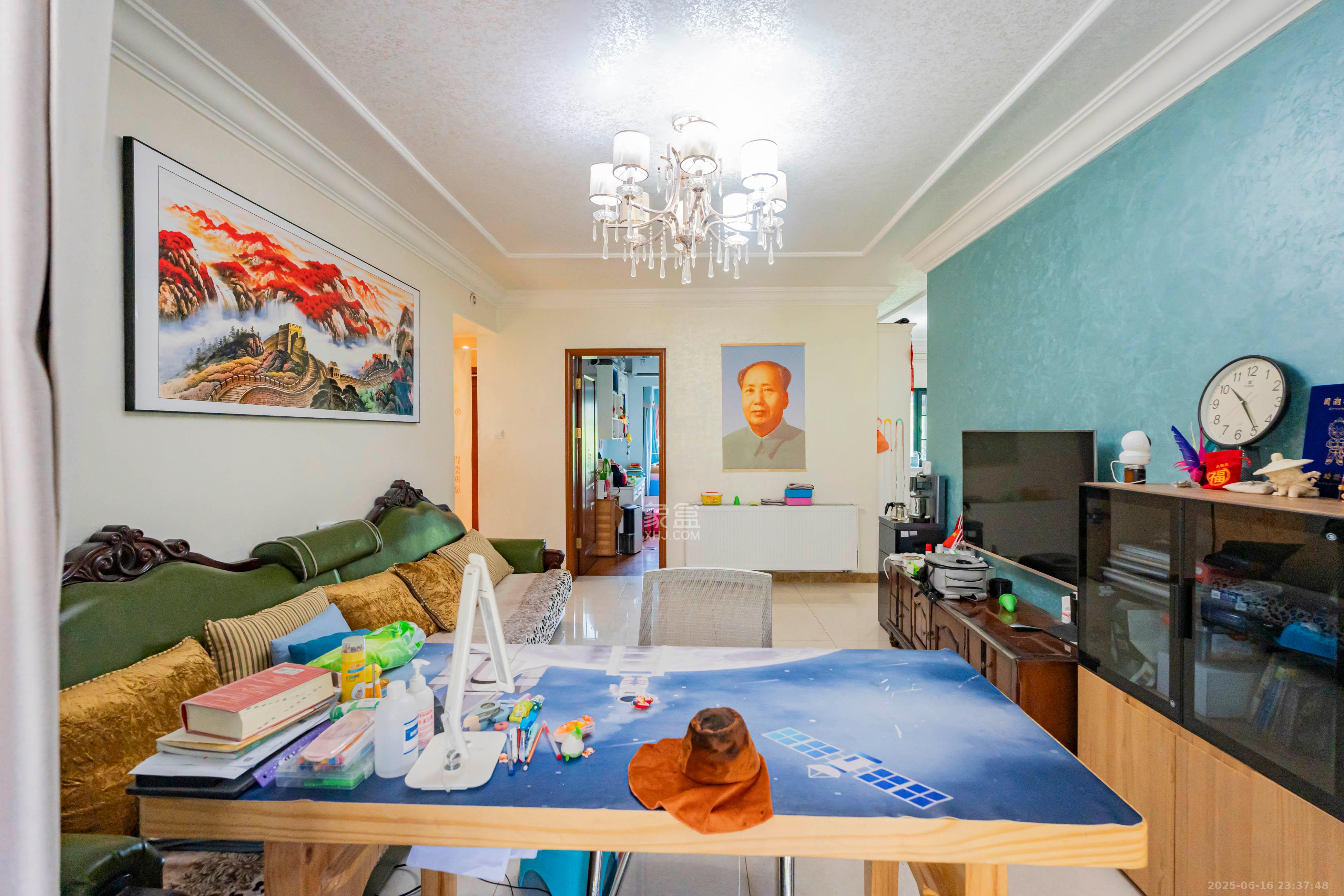 恒大雅苑 3室2厅2卫 122.0万 恒大雅苑 3室2厅2卫 122.0万客厅