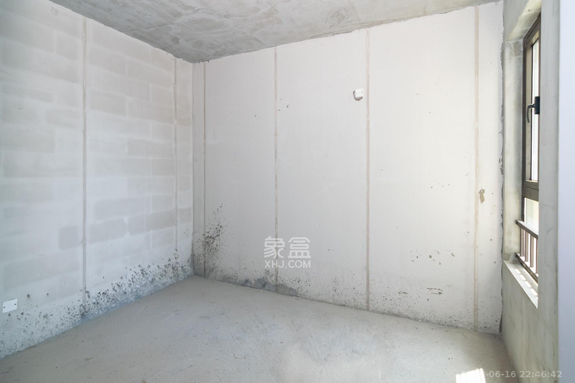 美的翰城  1室1厅1卫    44.0万 美的翰城  1室1厅1卫    44.0万卧室