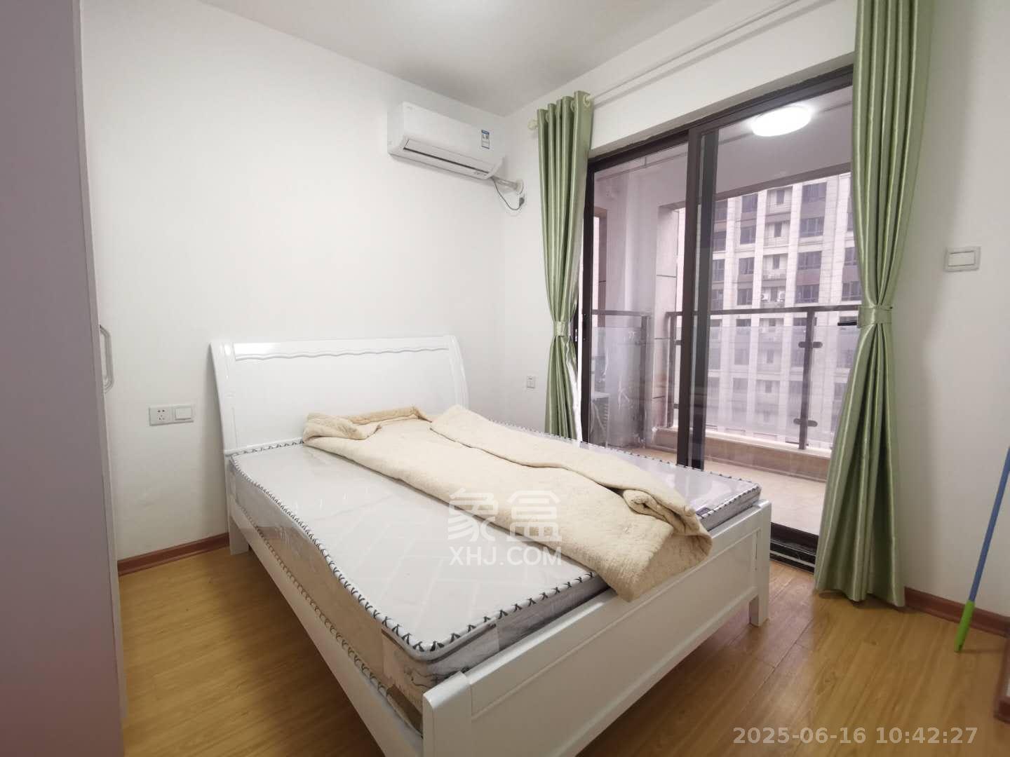 南山雍江汇（滨江国际新城）  3室1厅1卫   3000.00元/月室内图