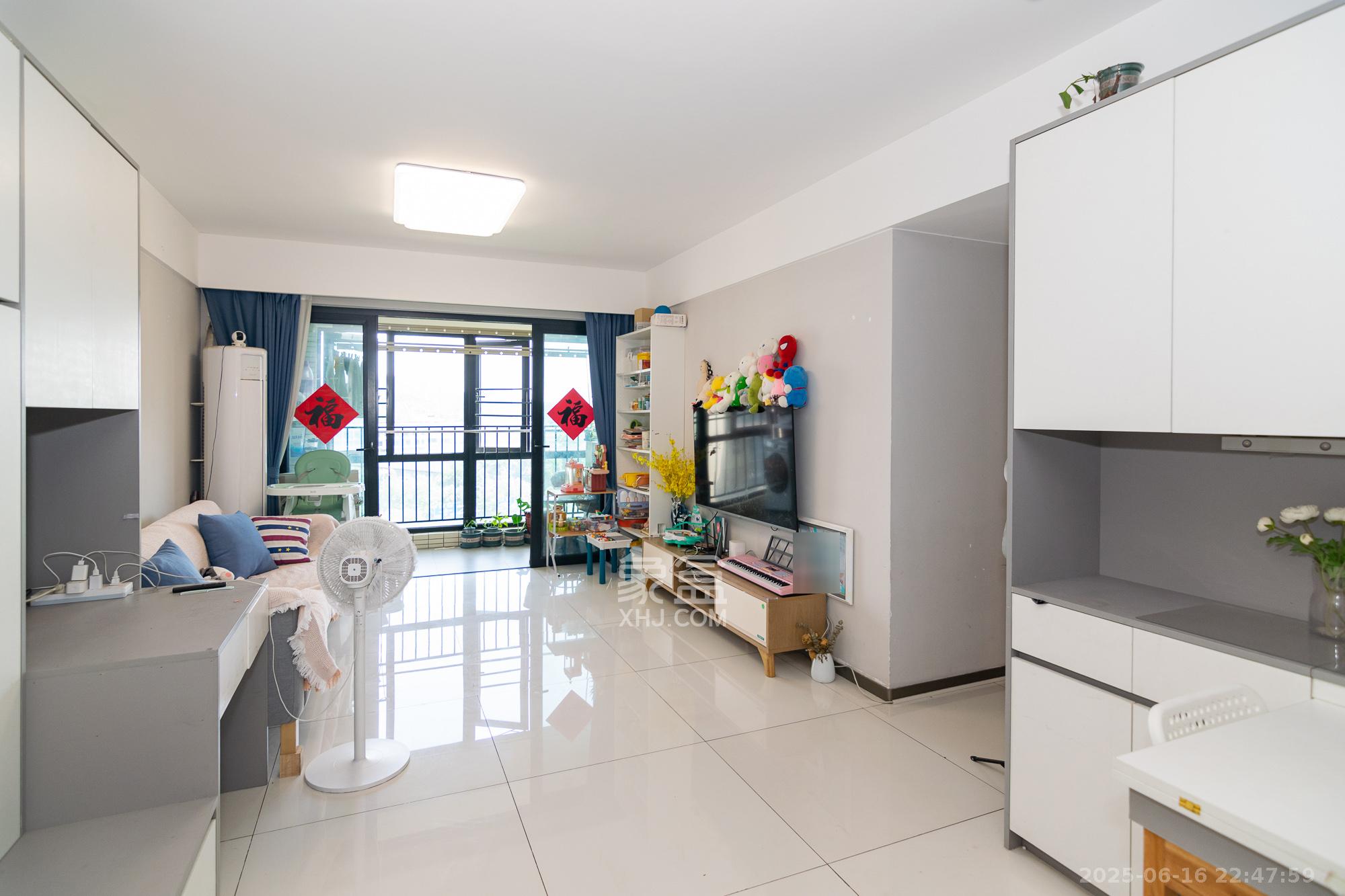 时代年华  1室0厅0卫    85.0万 时代年华  1室0厅0卫    85.0万