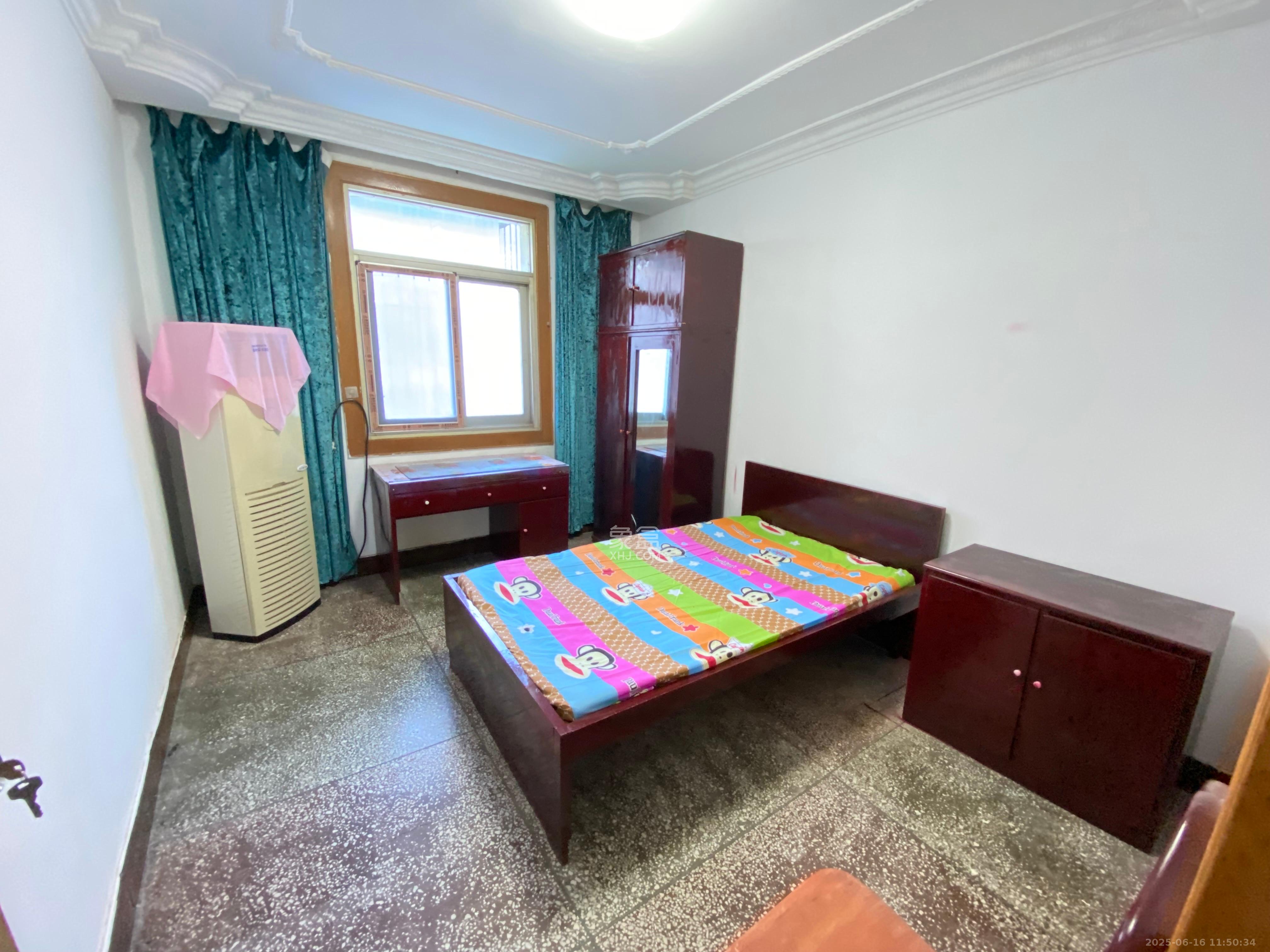 红旗区三片 2室1厅1卫 1500.0元/月 红旗区三片 2室1厅1卫 1500.0元/月室内图