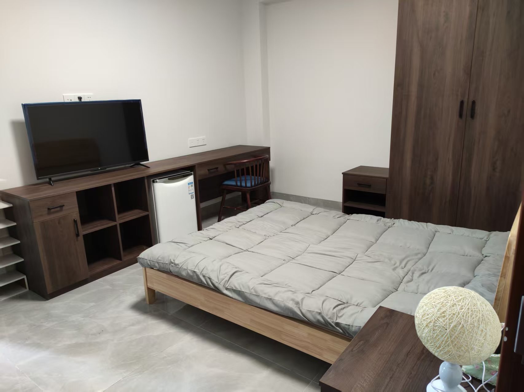怡景花园  1室0厅1卫   1200.00元/月室内图