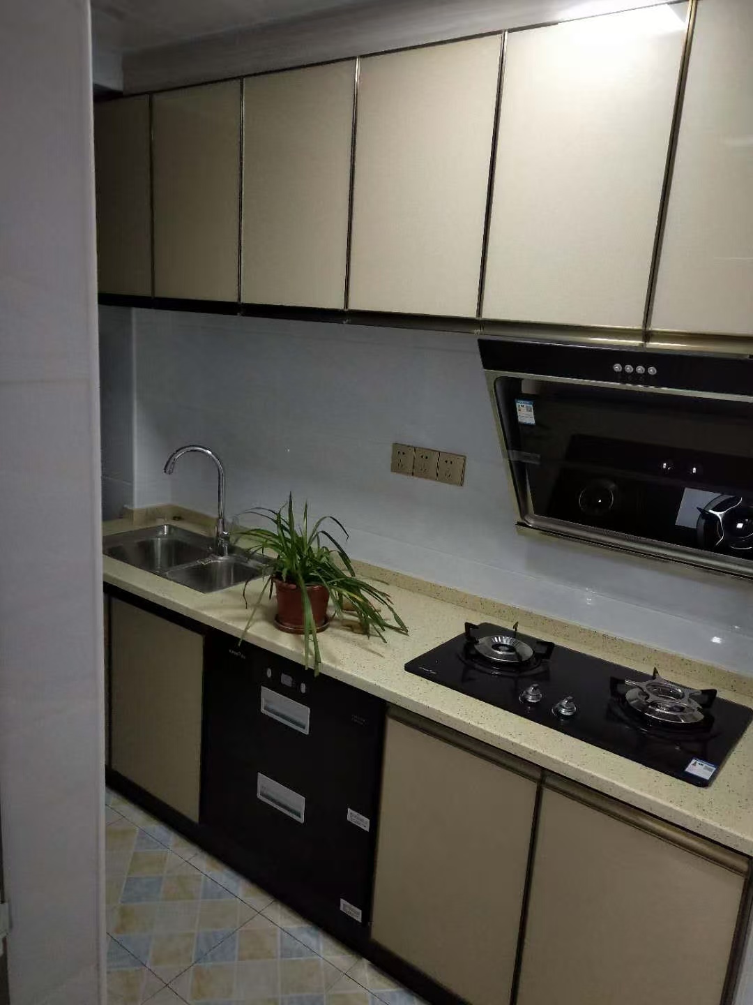 百弘学府城 2室1厅1卫 1500.0元/月 百弘学府城 2室1厅1卫 1500.0元/月室内图