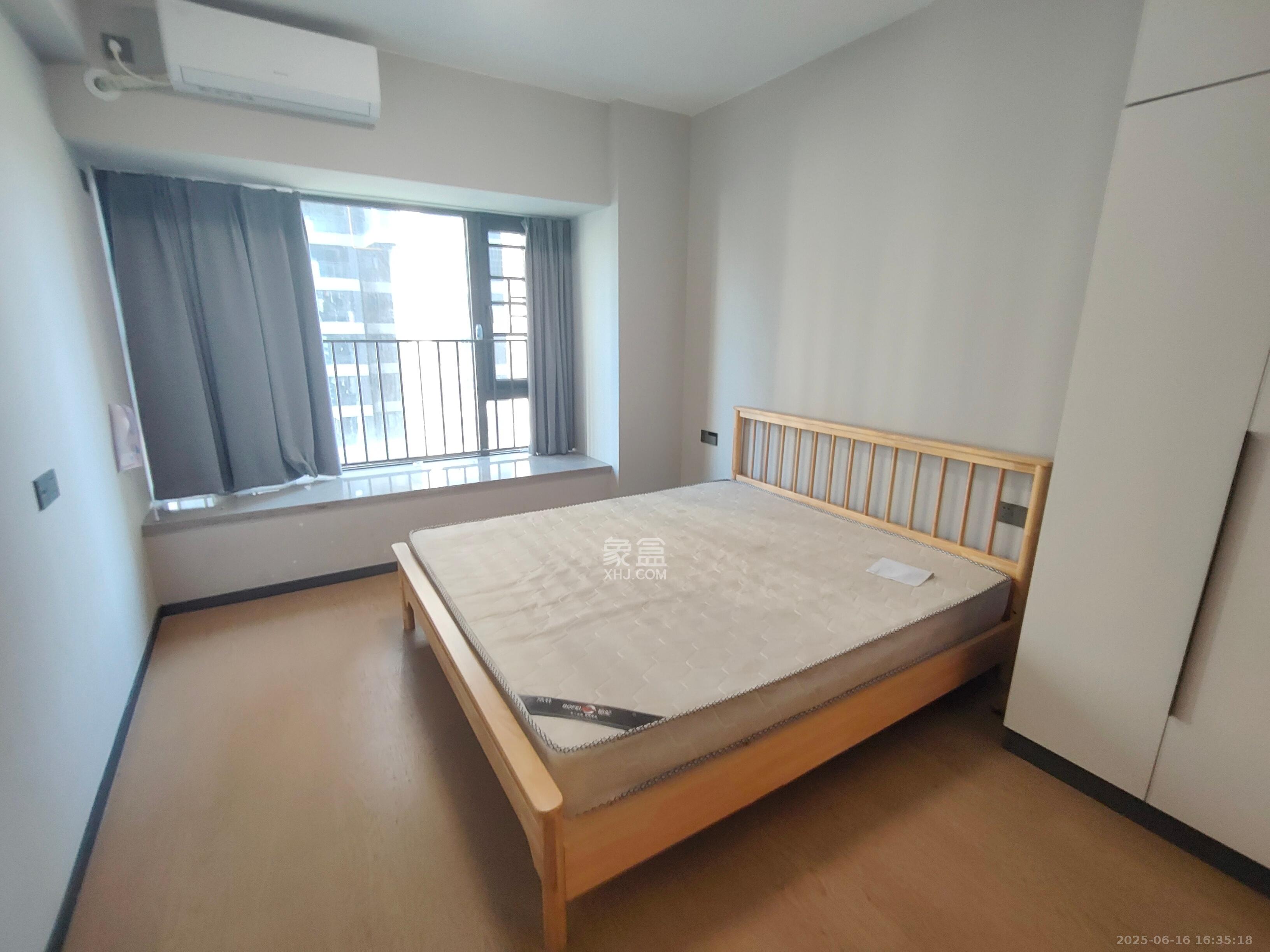 时代梅溪领峰  3室2厅1卫   2700.00元/月室内图